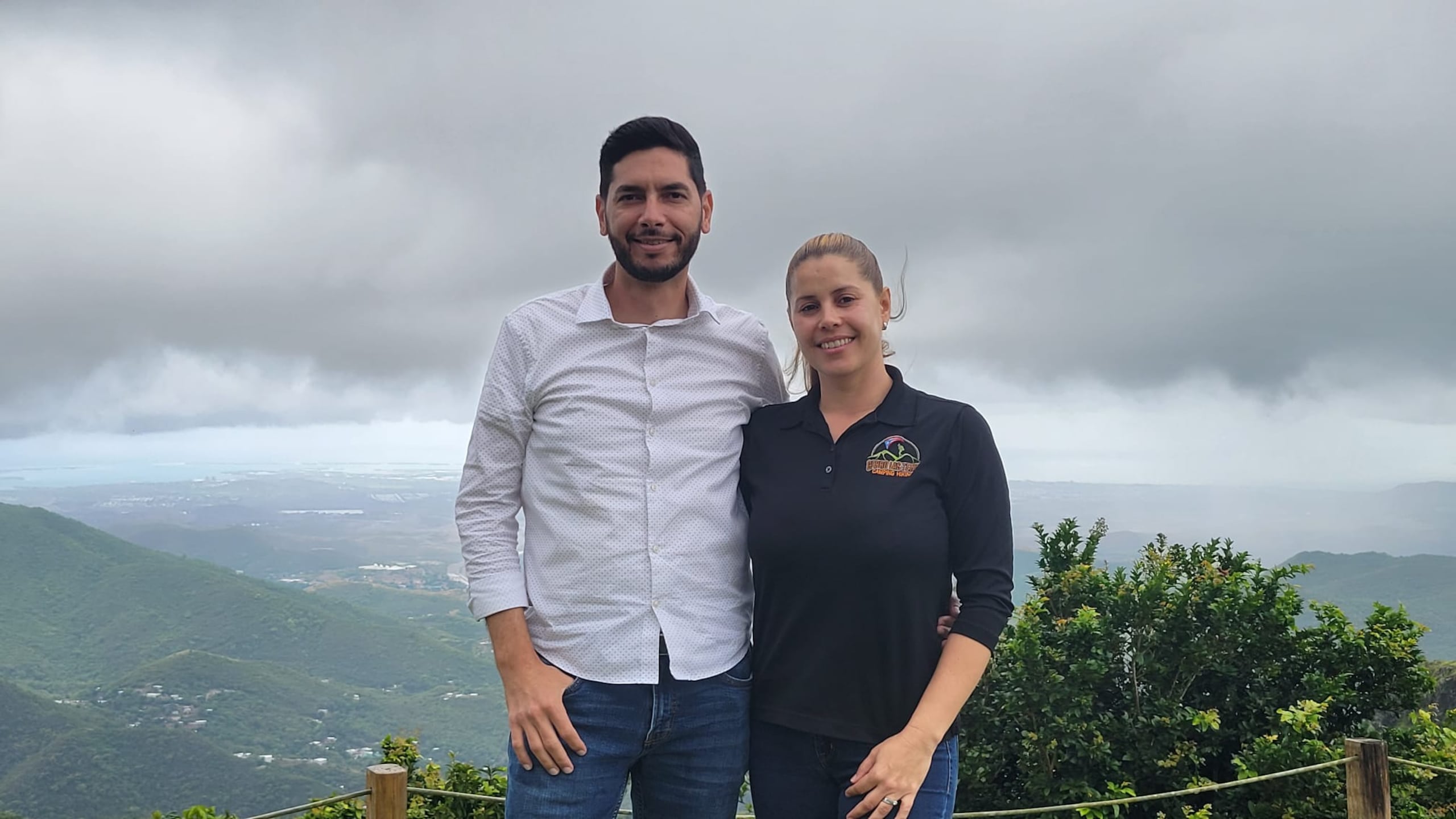 Alberto y Suehail ofrecen una diversidad de servicios al visitante, pero aseguran que su mayor atractivo es la vista que desde allí se disfruta.