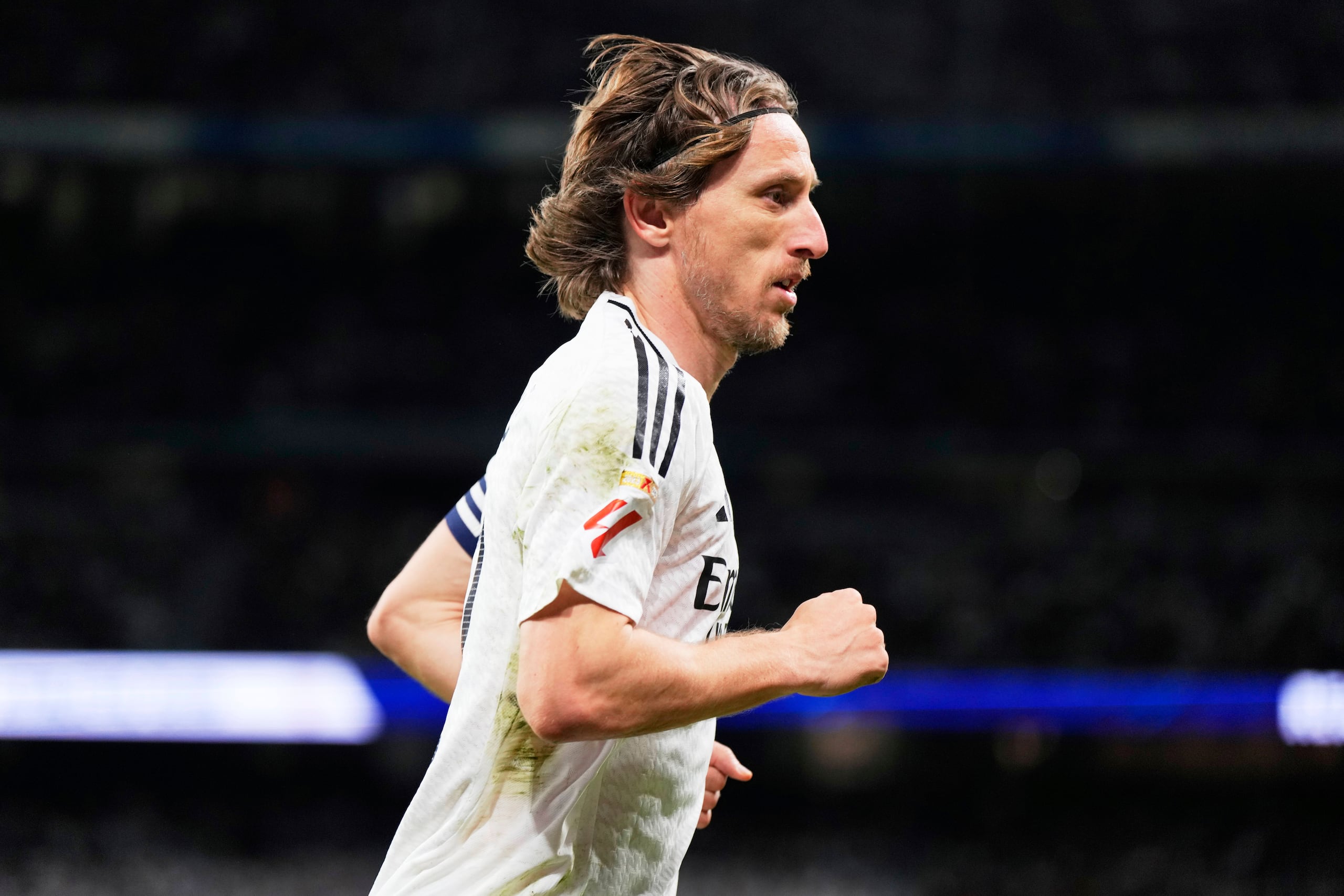 El centrocampista Luka Modric del Real Madrid durante el partido contra el Athletic Bilbao en la Liga española, el 20 de abril de 2025.
