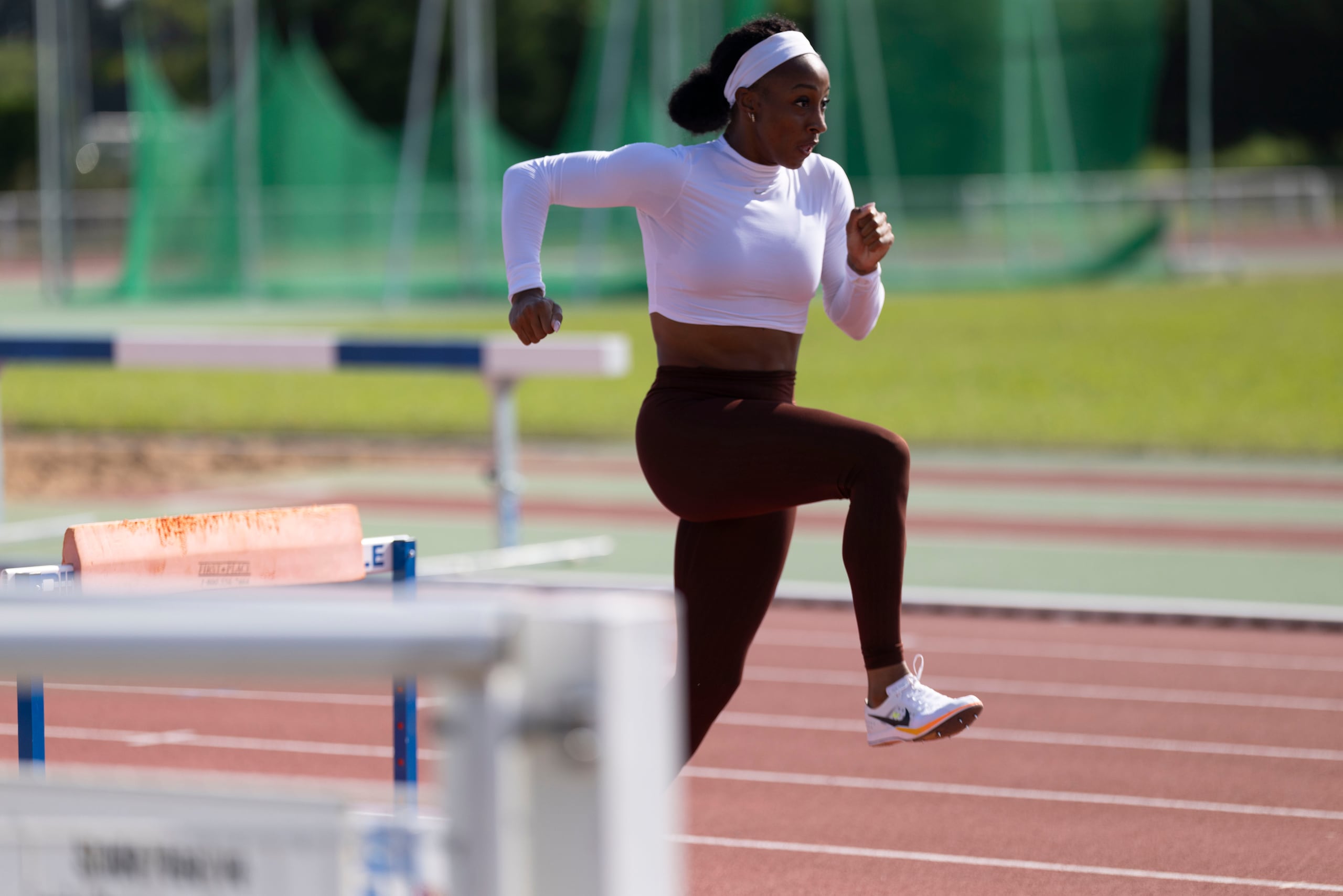 Jasmine Camacho Quinn tendrá que correr al menos en tres pruebas para poder defender su corona en París 2024.