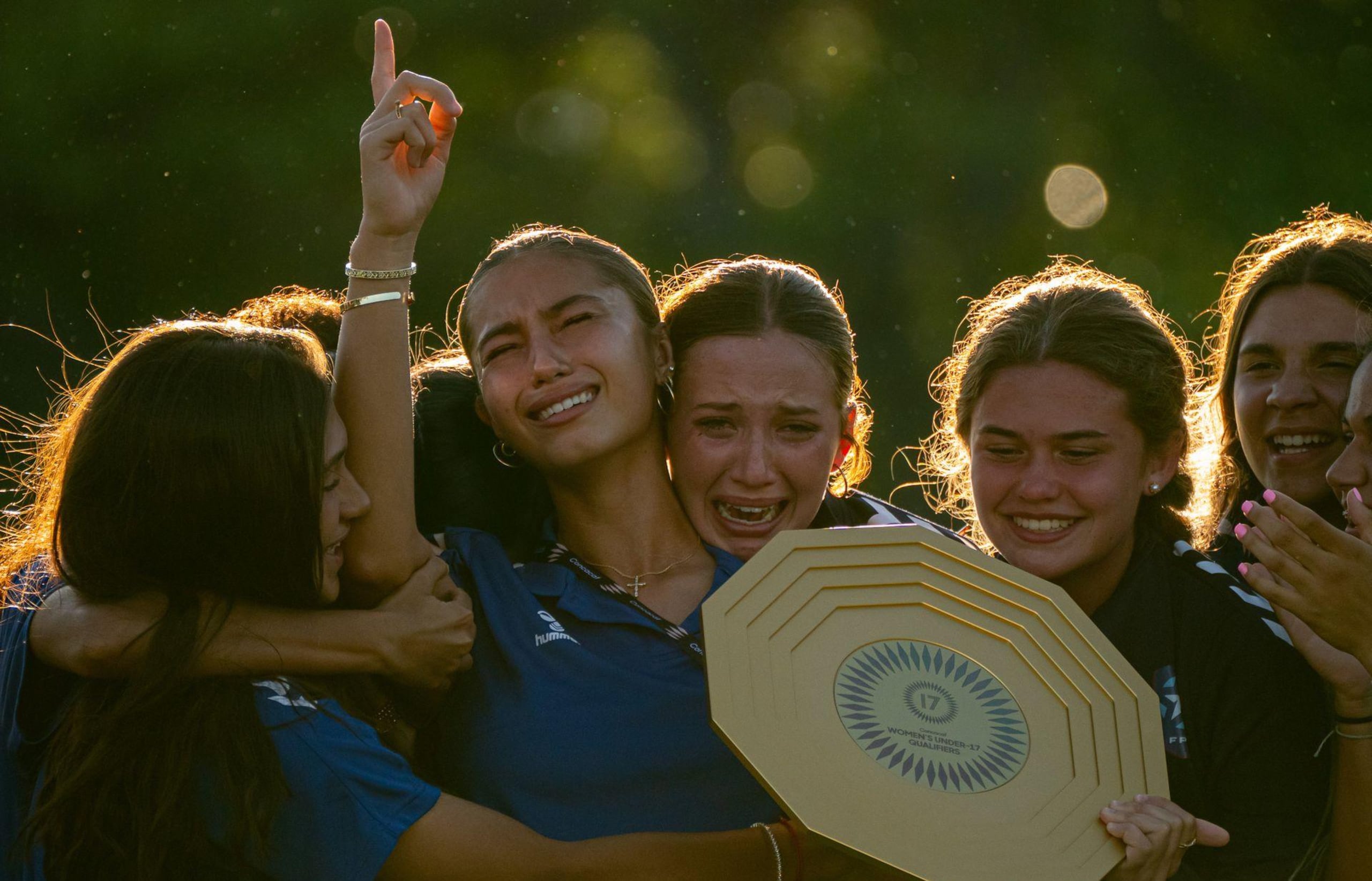 La selección femenina Sub-17 de Puerto Rico hizo historia al asegurar, por primera vez, una clasificación boricua a una Copa Mundial de la FIFA.
