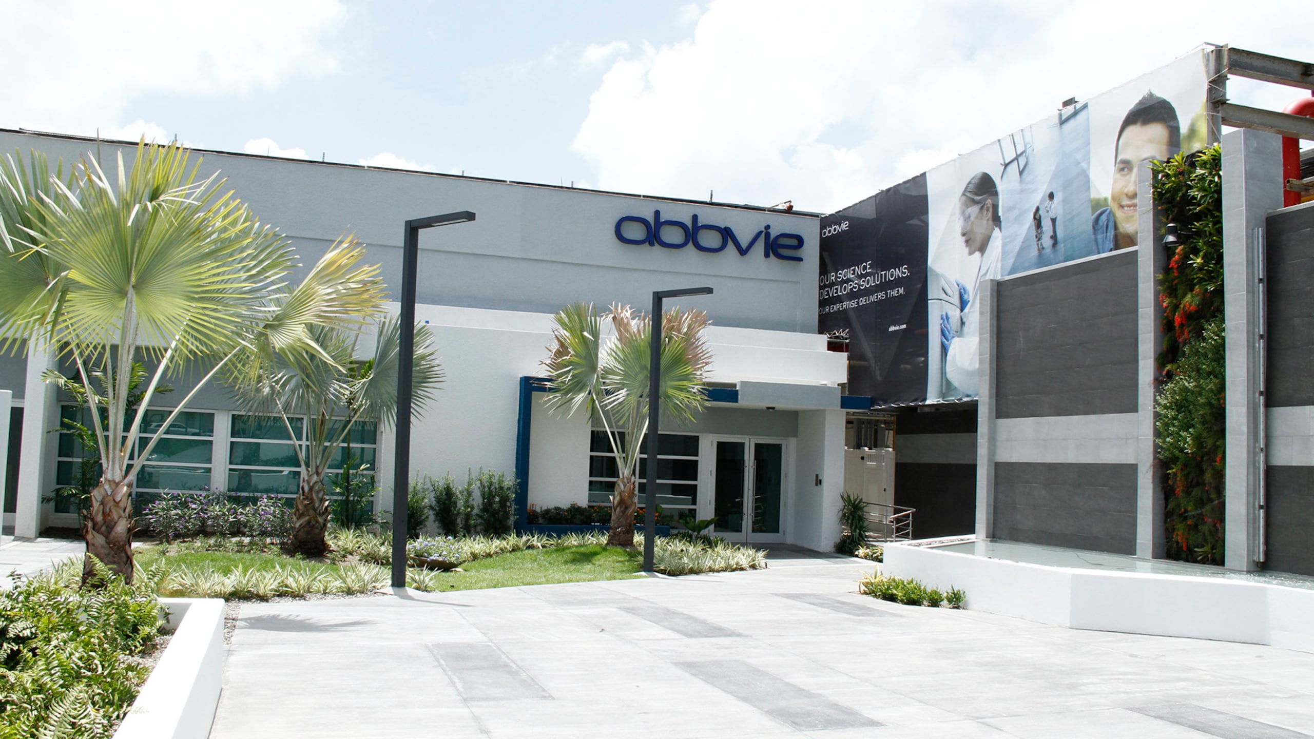 AbbVie Puerto Rico fue reconocida como el #1 Great Place to Work® y, además, como uno de los Best Workplaces for Women in Puerto Rico.