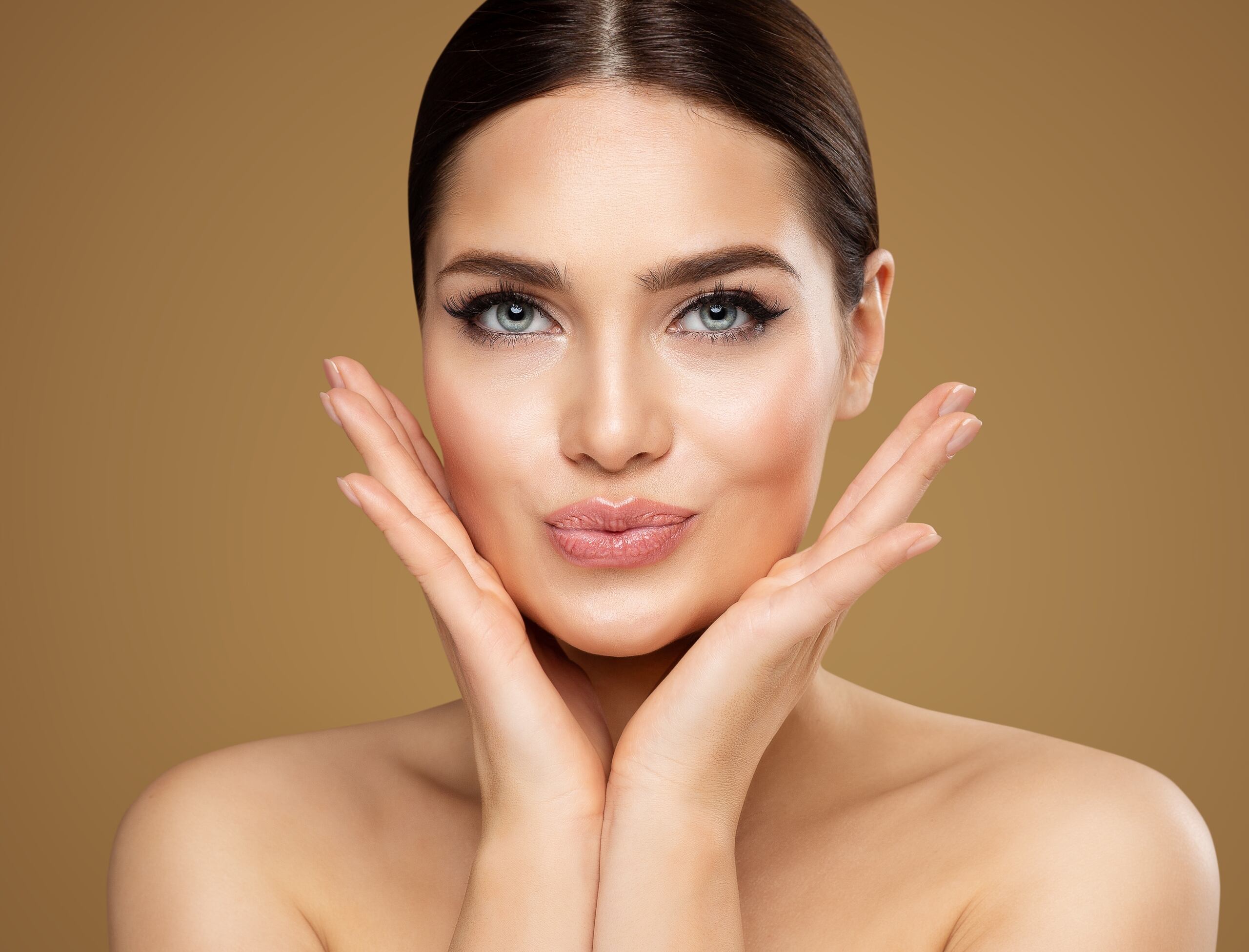 Conseguir una limpieza profunda del rostro es posible si sigues una rutina consistente y productos de calidad.