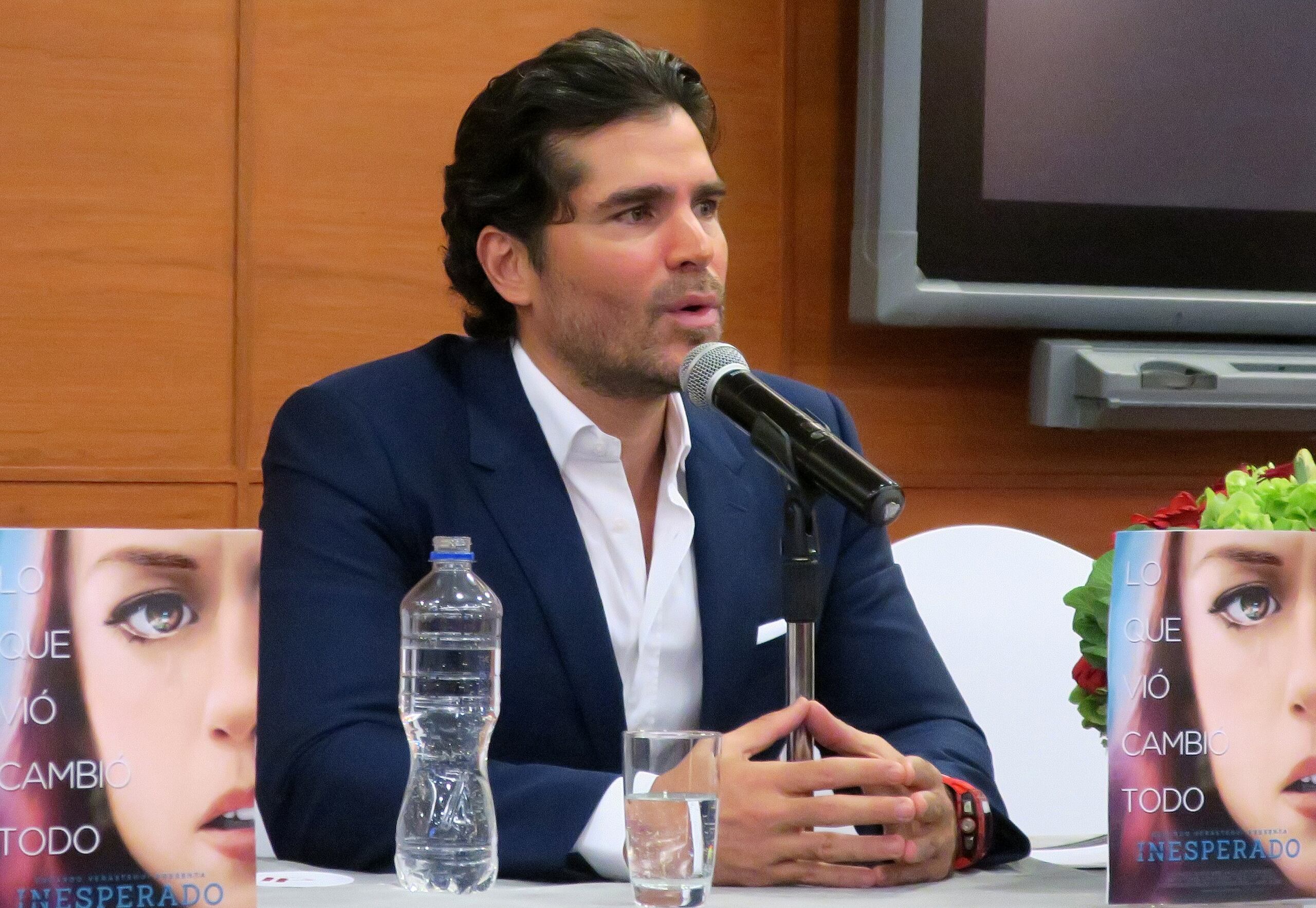 Eduardo Verástegui Es el actual dirigente del movimiento católico Viva México y ha sido relacionado con partidos ultraconservadores como el español VOX.