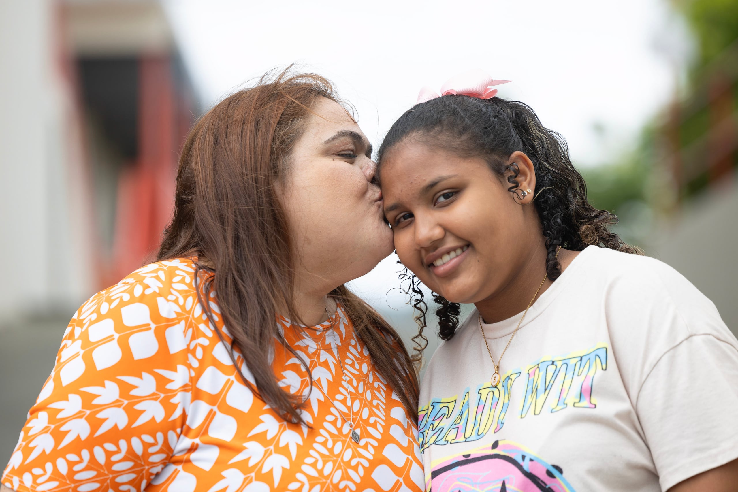Nydia Rodríguez ofreció una charla a las familias sobre su experiencia al adoptar a Sofya eresa Báez y sus dos hermanos.