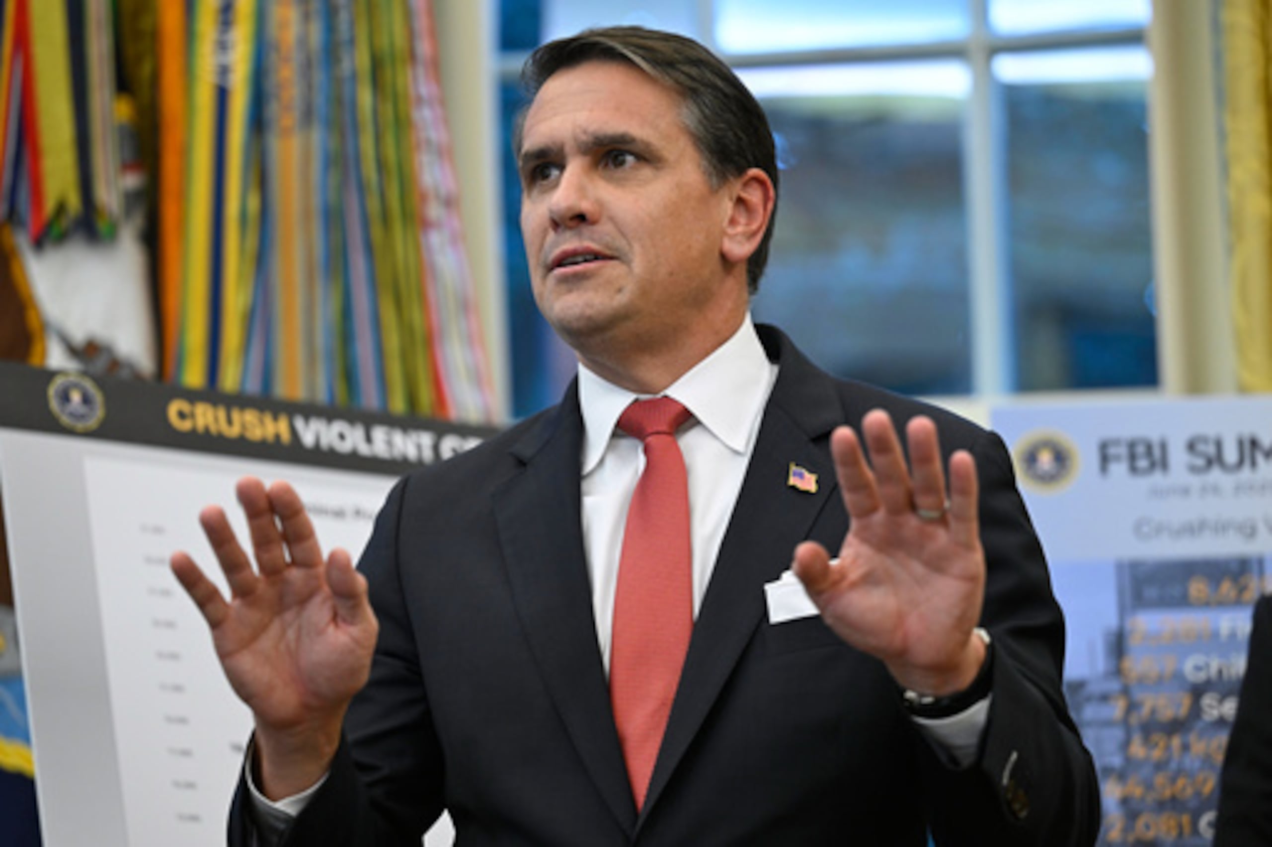 Blanche aseguró que las críticas son infundadas en momentos en que el gobierno del presidente Donald Trump continúa enfrentando llamados --incluso de parte de algunos miembros de su base política-- por una mayor transparencia sobre las investigaciones del gobierno en torno a Epstein.