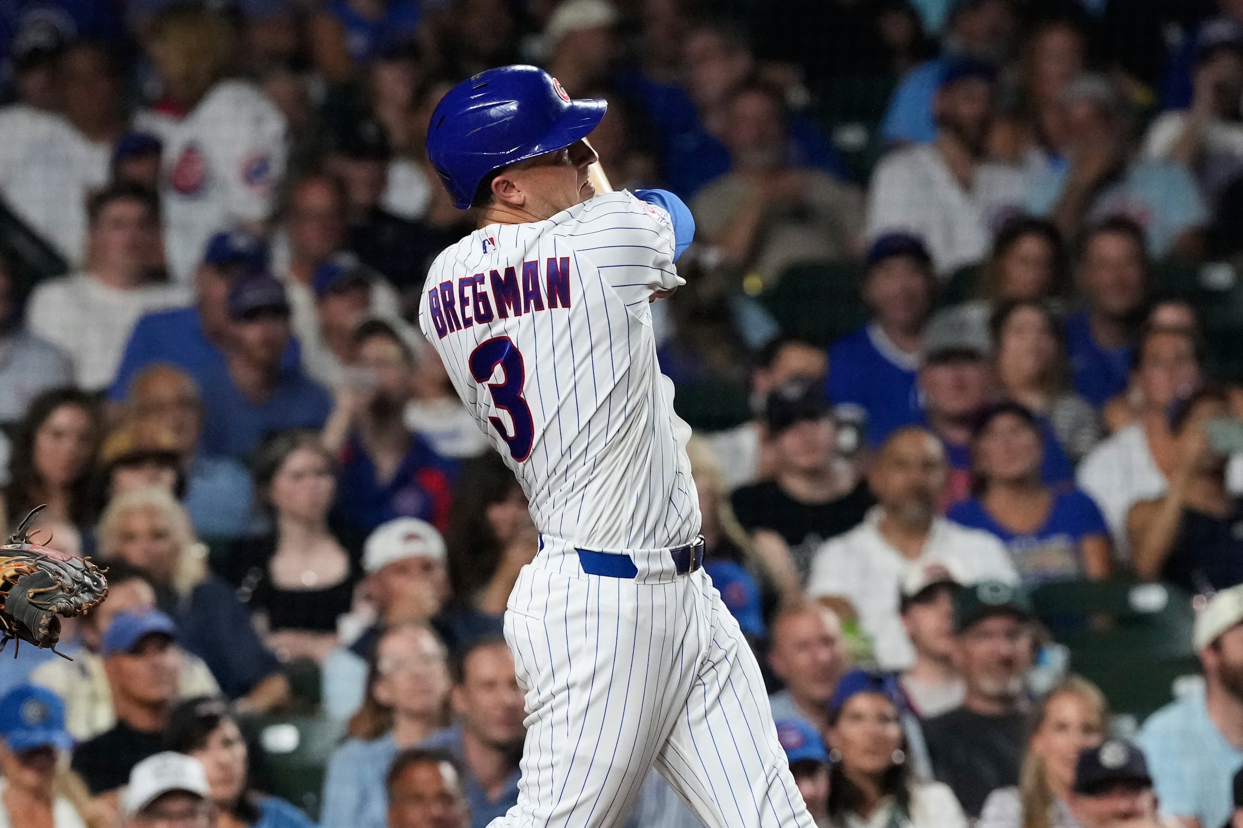 Alex Bregman en uno de sus turnos al bate.