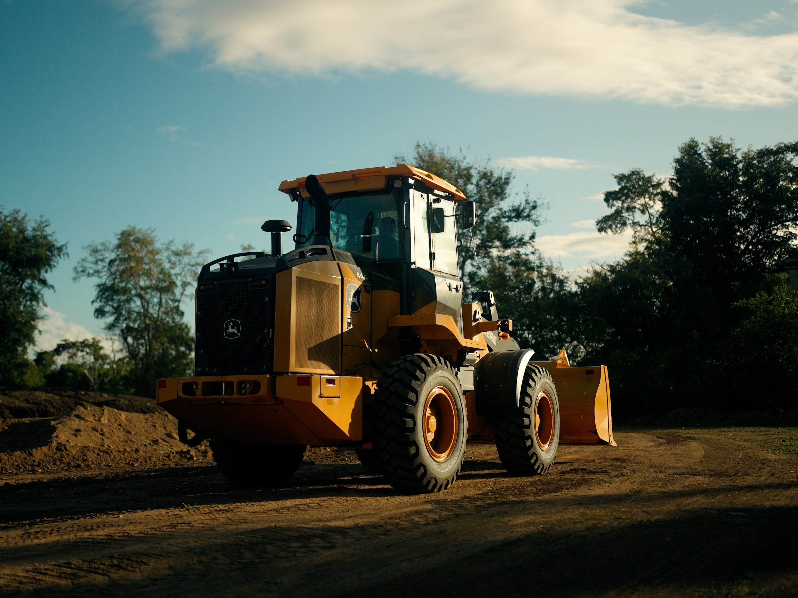 La ventaja competitiva de John Deere es que permite customizar el equipo para la necesidad de cada proyecto.