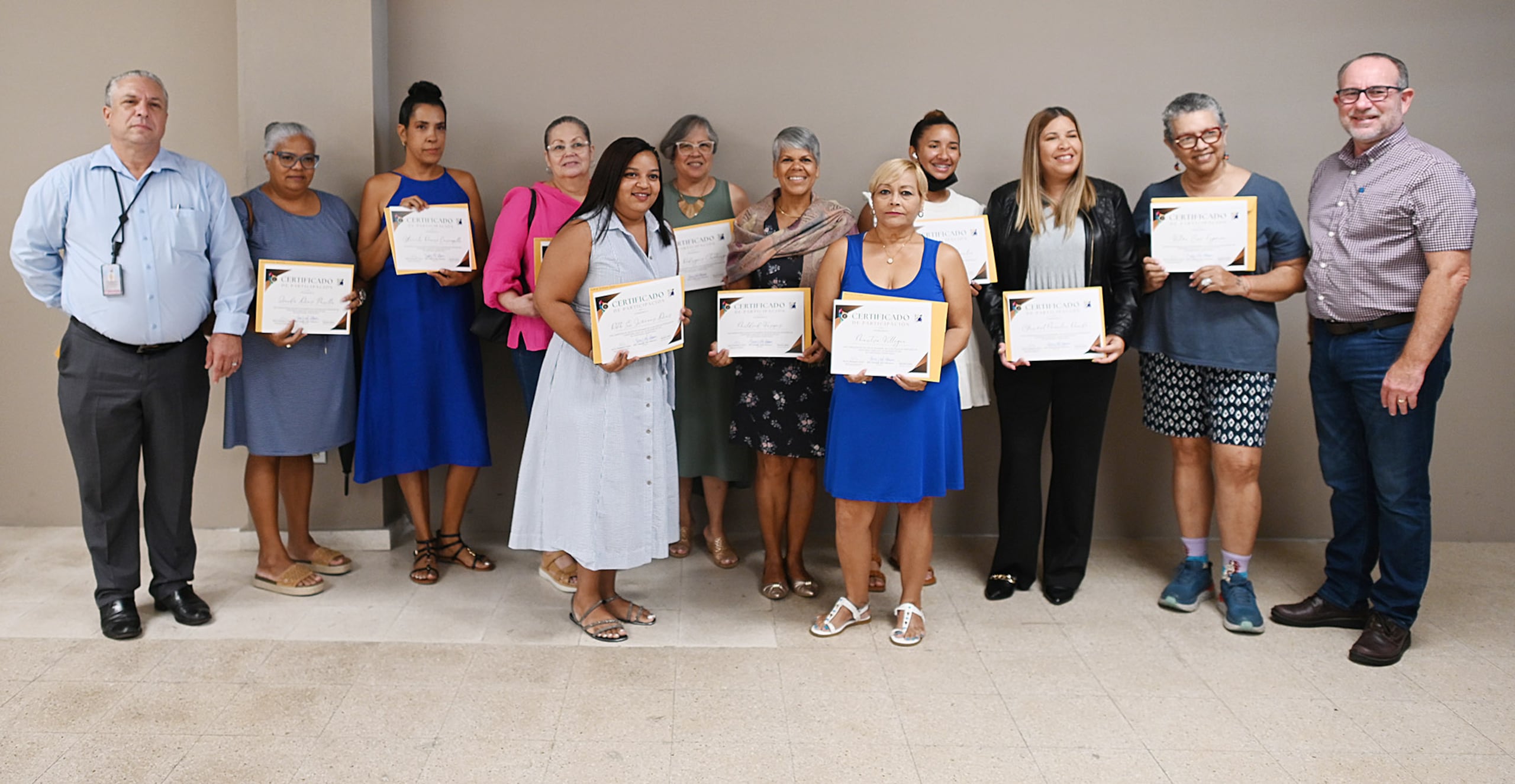 Estos talleres, que se llevaron a cabo en The Outlets de Canóvanas, tuvieron una duración de 36 horas de contacto y una reunión semanal de tres horas durante 12 semanas, en horarios de 9:30 a.m. a 1:30 p.m., de lunes a viernes.