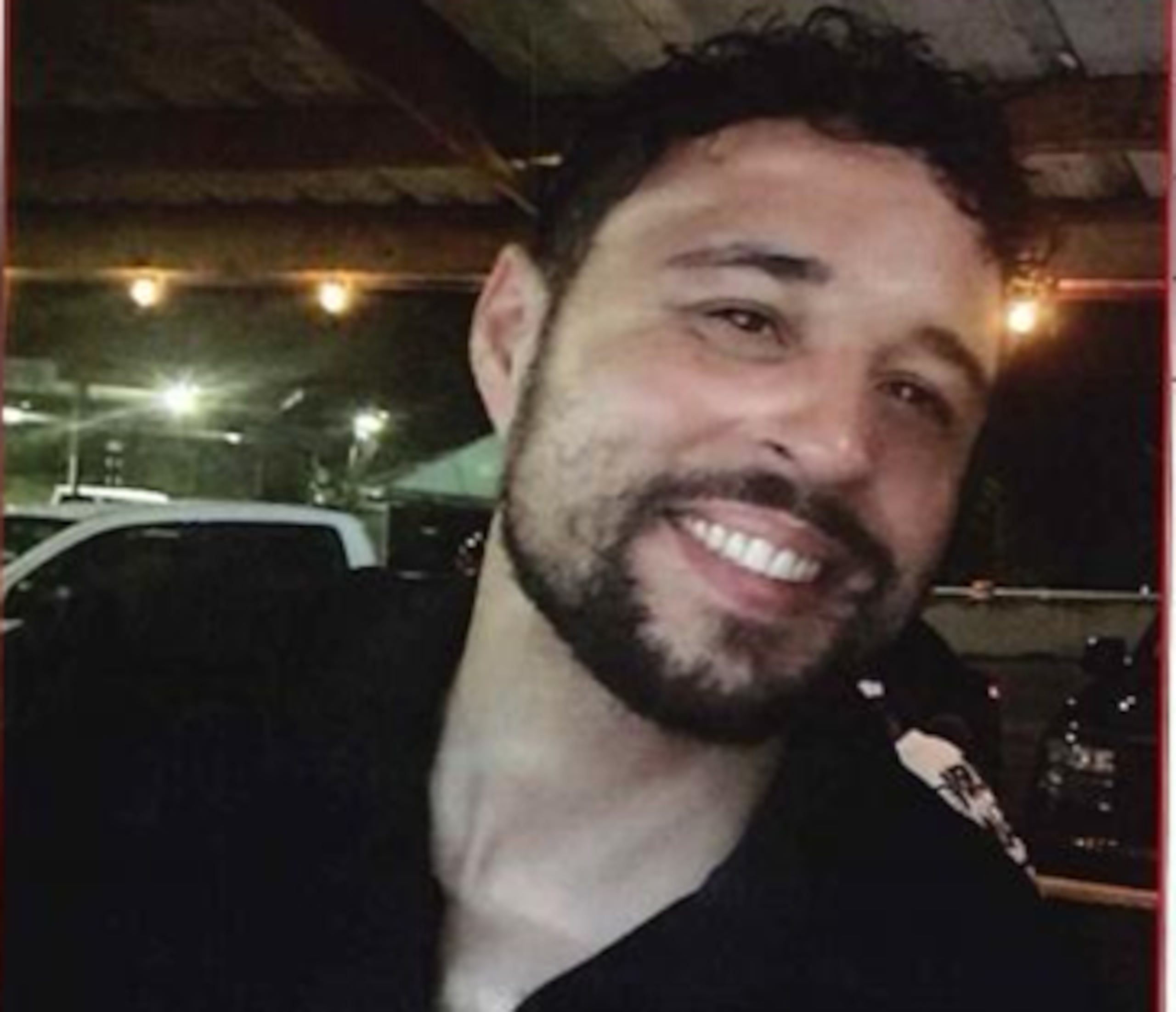Adrián Leonel Machado Fournier, de 27 años, está desaparecido desde el miércoles.