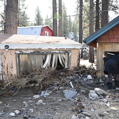 FOTOS: Tormentas causan destrucción en California el Día de Navidad