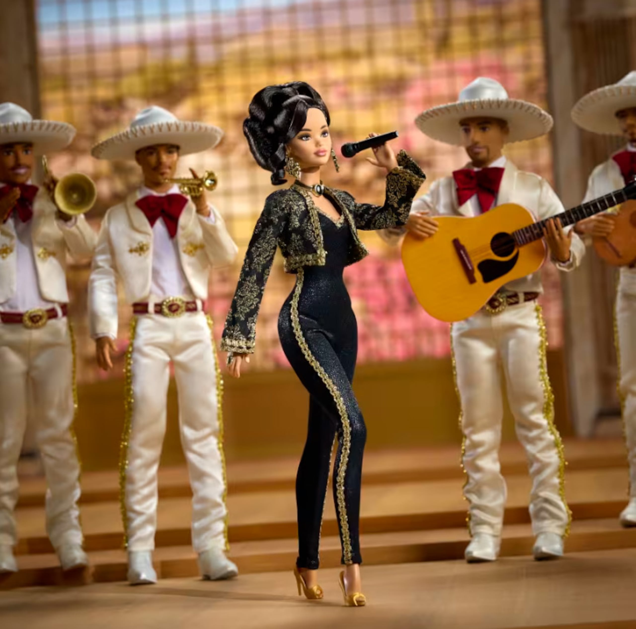 "Juan Gabriel Barbie Doll", de Mattel