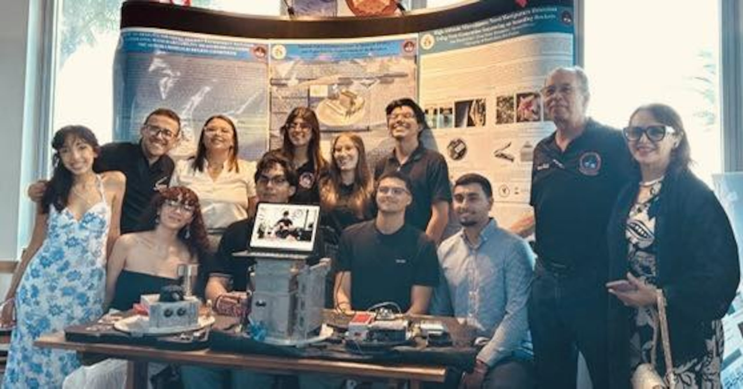 El componente de Puerto Rico forma parte del programa RockSat del Departamento de Física y es dirigido por Oscar Resto, con la participación de estudiantes de física, química, biología y ciencias ambientales de la UPR.