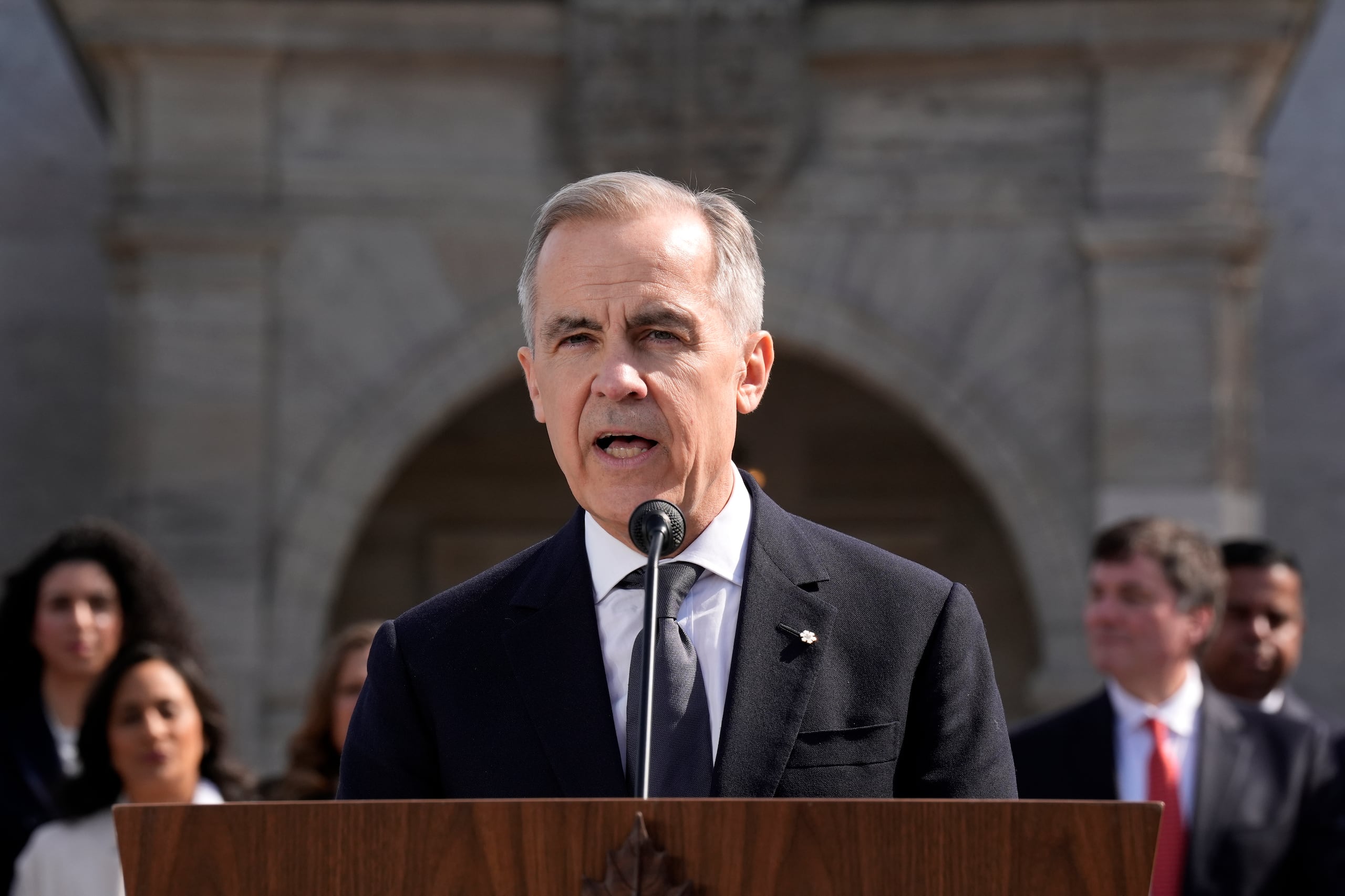 Carney ha afirmado que está listo para reunirse con Trump si éste muestra “respeto por la soberanía canadiense”.