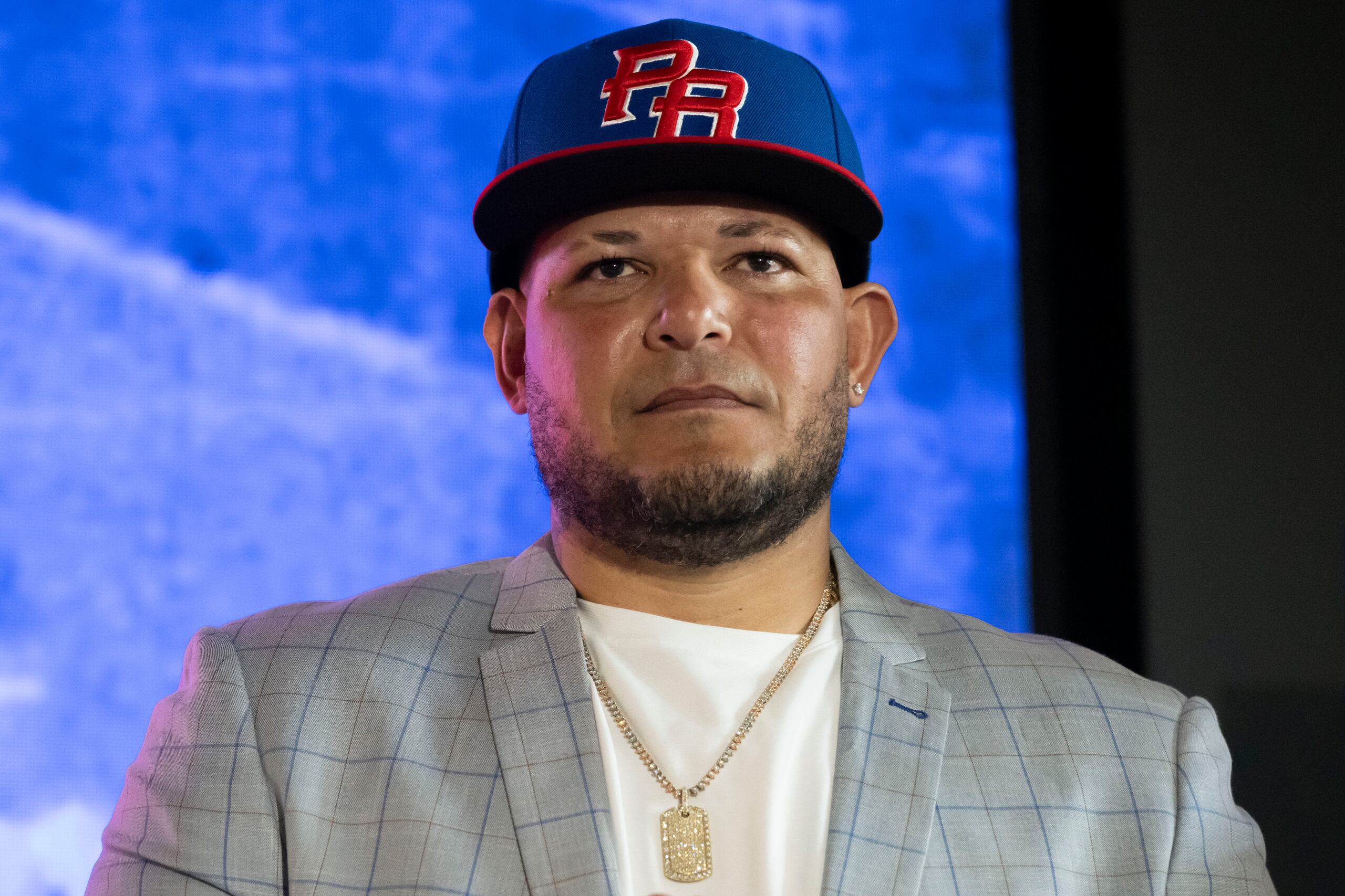 Yadier Molina en su presentación oficial como dirigente Clásico Mundial de Béisbol 2026.