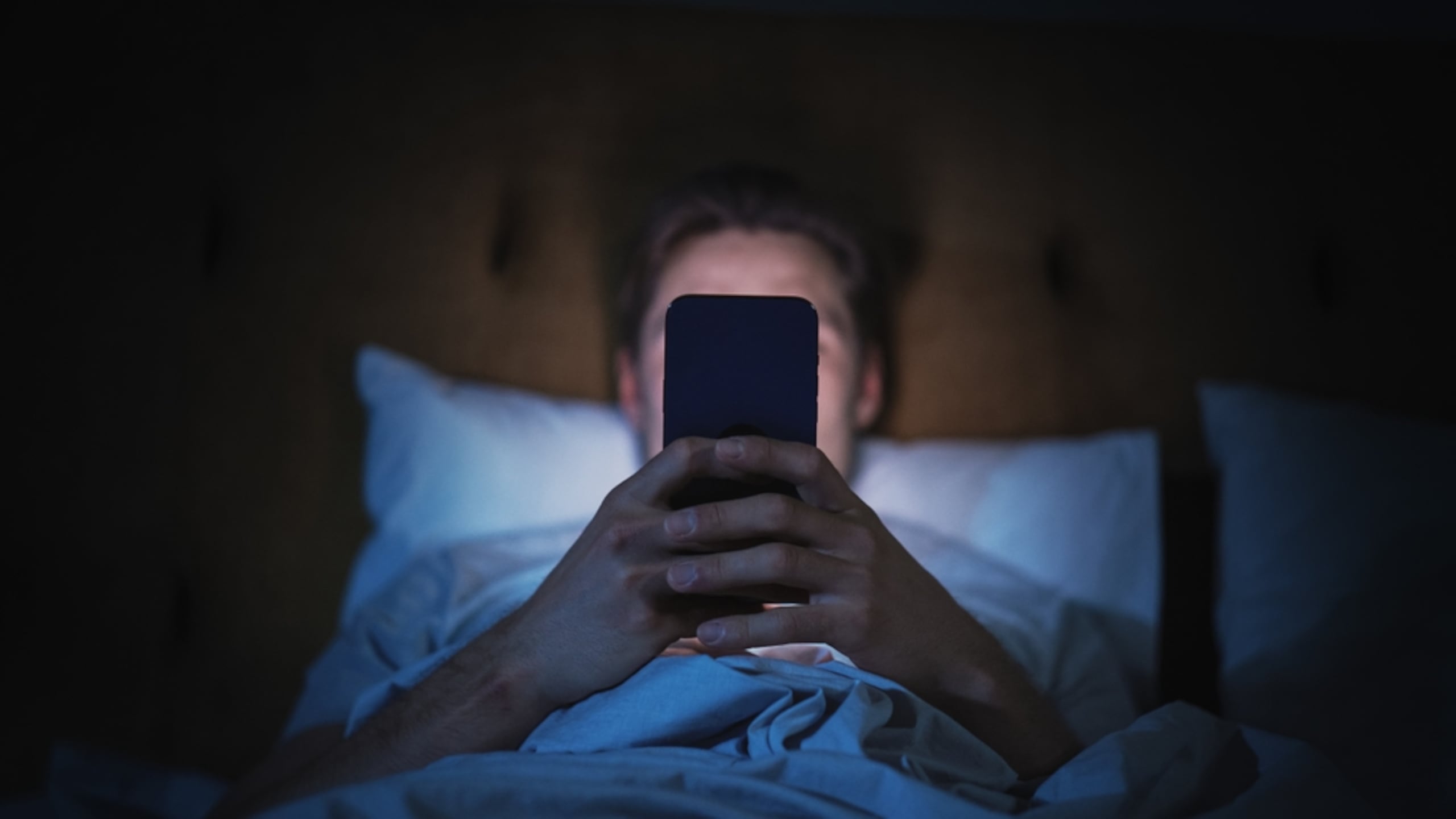 Ponte a prueba: ¿Cuánto tiempo pasas "scrolleando" el celular?