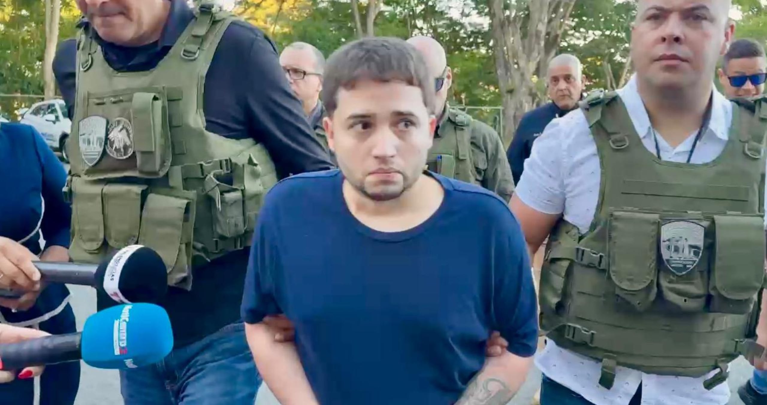 Se desprende de la investigación que Marrero Ortiz fue la madrugada de los hechos al lugar a ver a una mujer, y protagonizó una pelea con una de las víctimas.