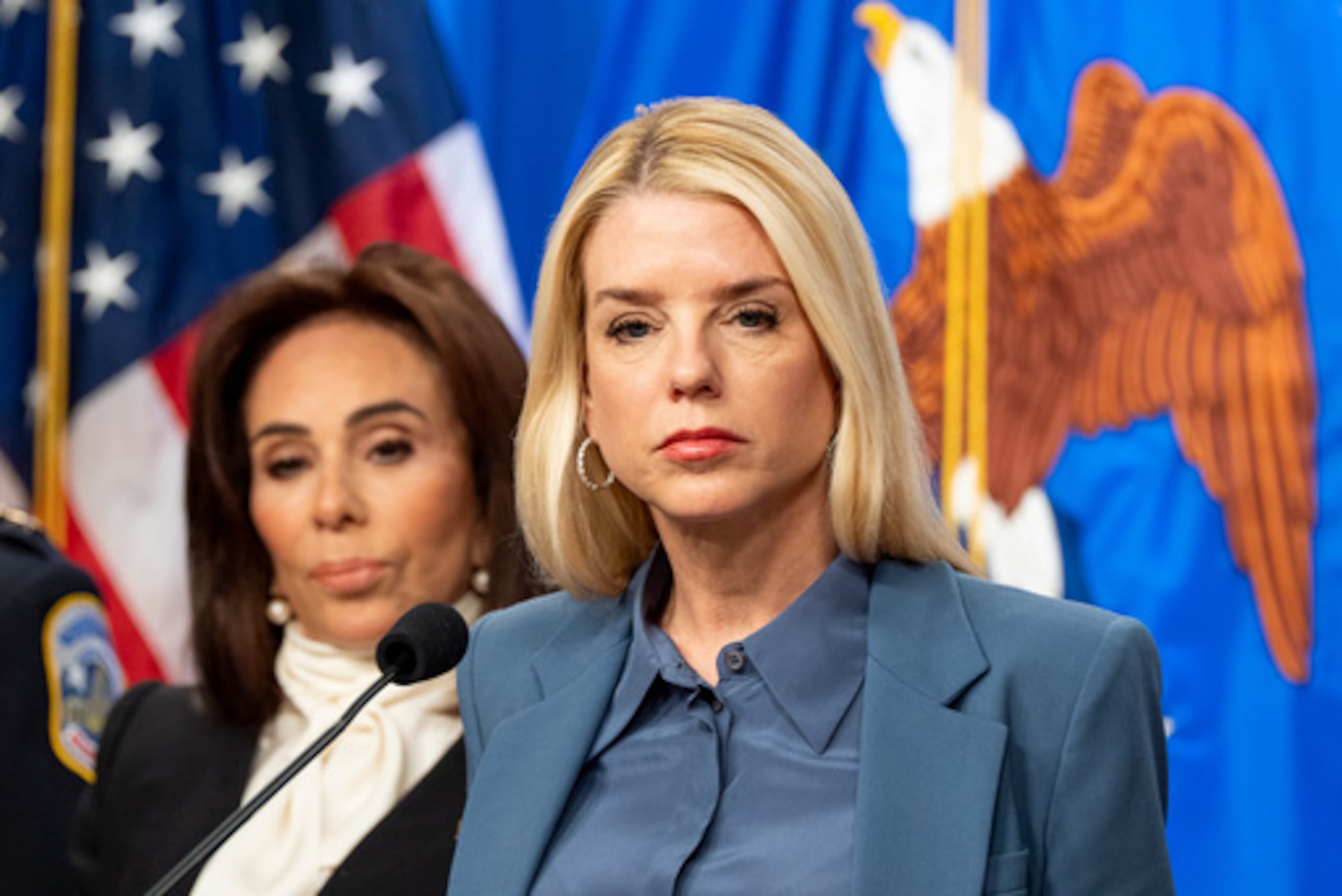 La secretaria de Justicia Pam Bondi