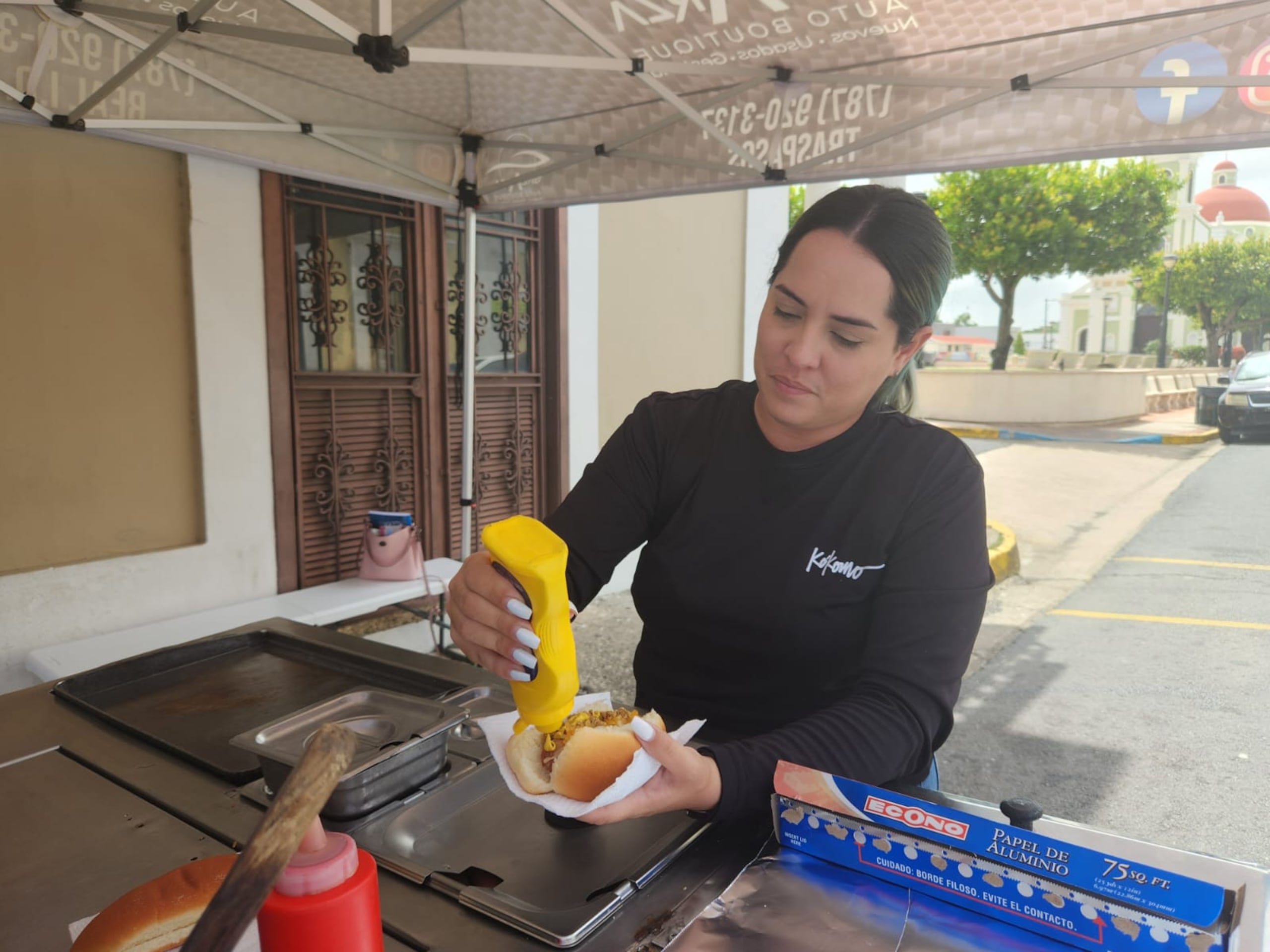 Jennifer Luquis, comerciante de Vega Baja
