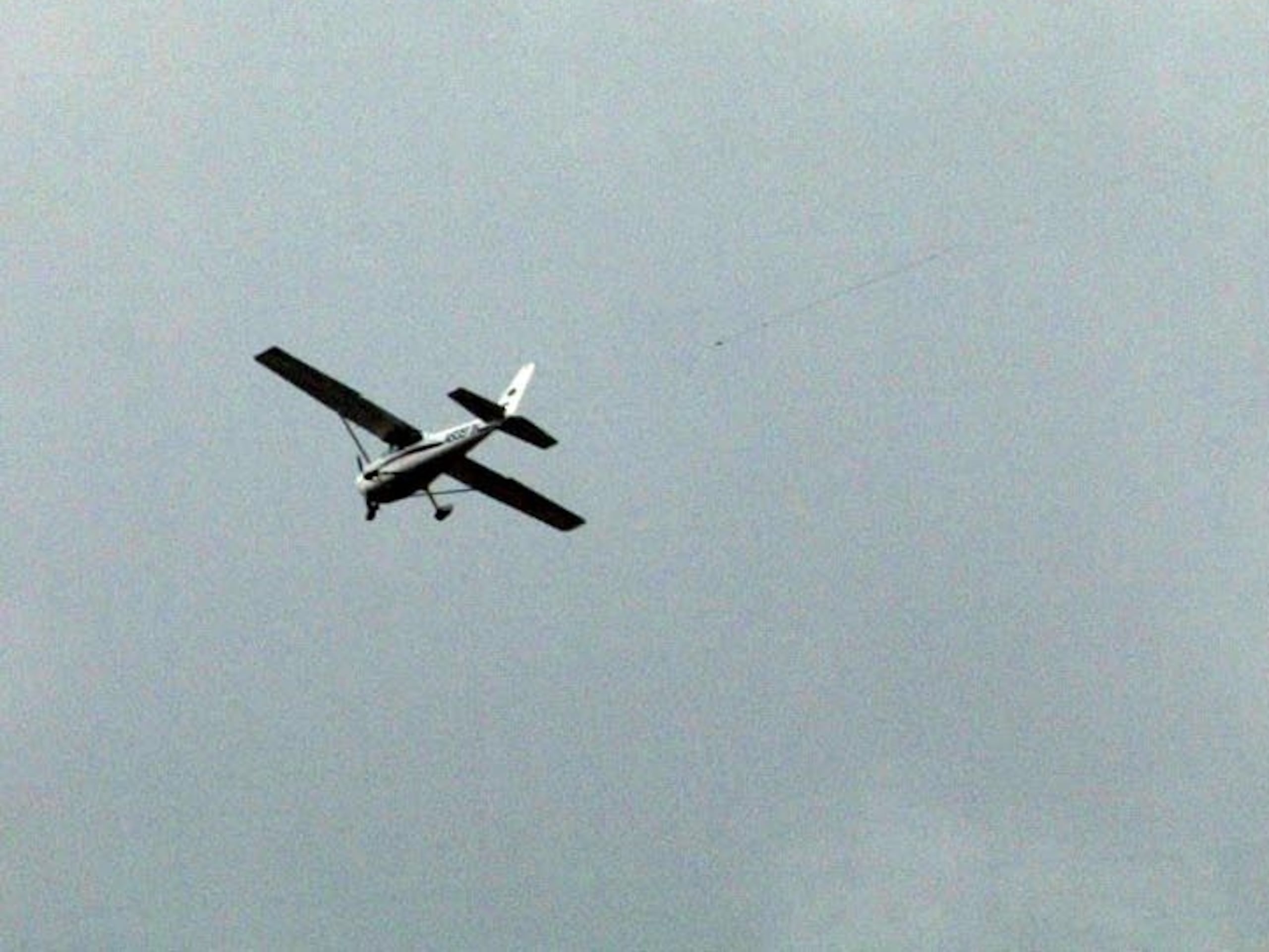 Los controladores perdieron contacto con la avioneta el domingo alrededor de las 7:00p.m. (Archivo / GFR Media)