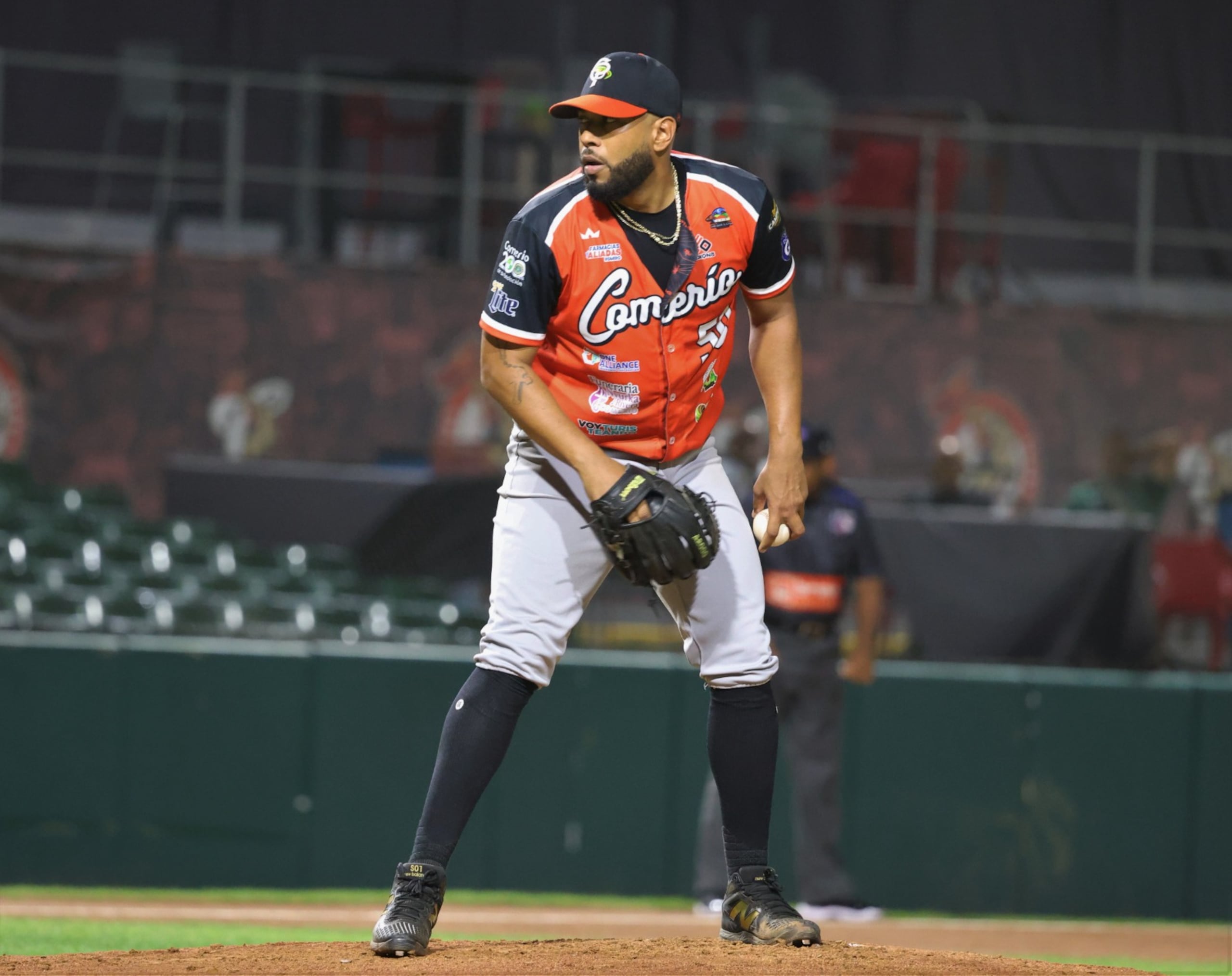 Héctor Hernández abrirá el partido por los Pescadores del Plata ante Juncos.