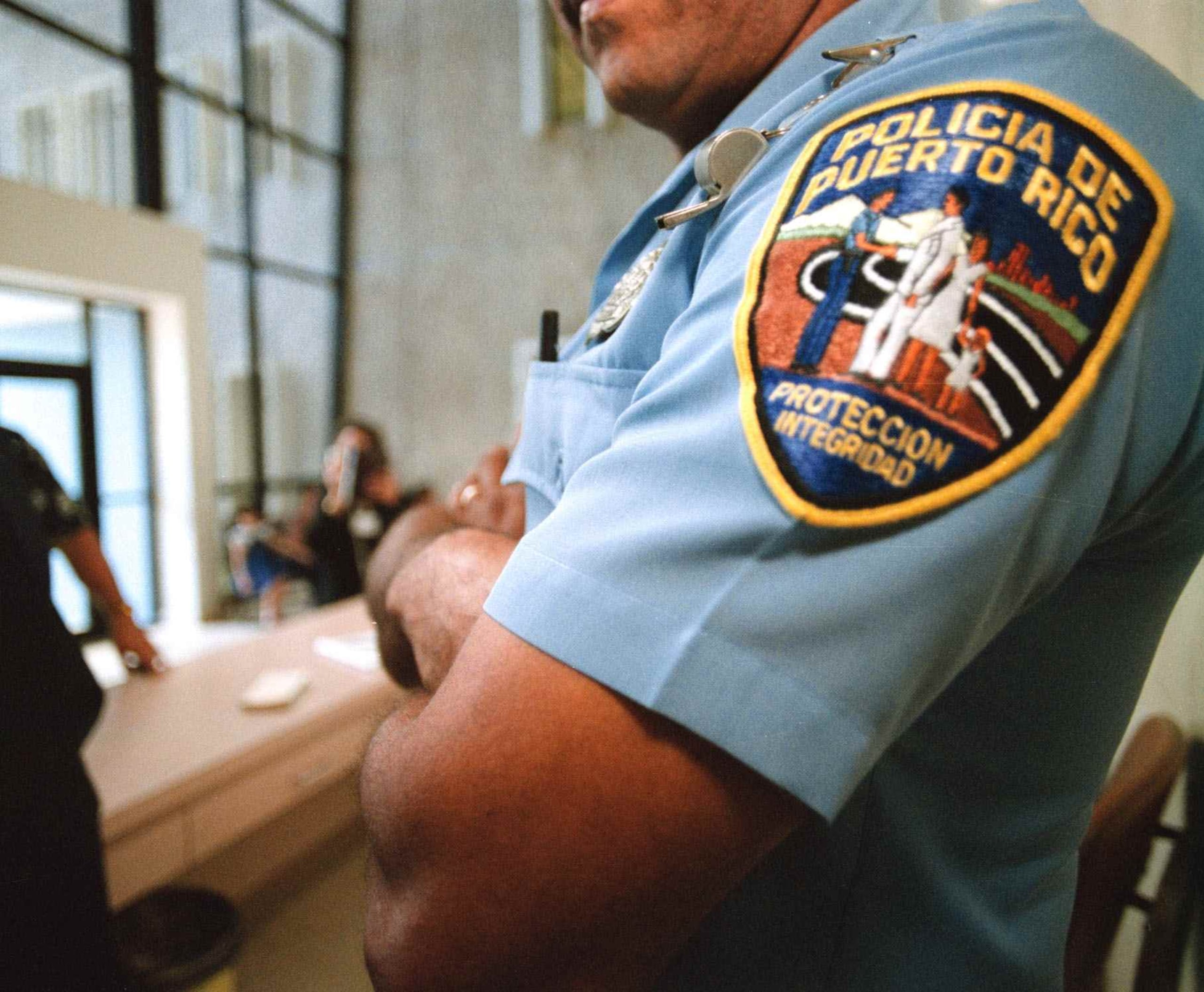 La Policía añadió que en el mismo incidente le robaron a una mujer su celular y una cadena de oro. (Archivo / GFR Media)