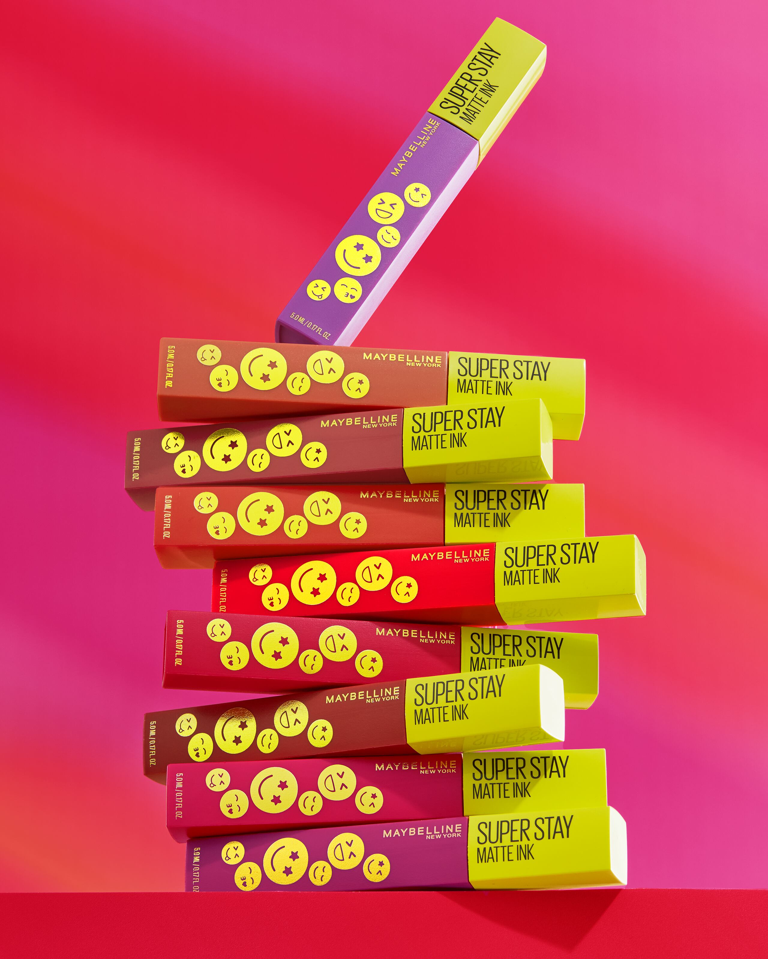 La línea incluye una varieda de tonos muy vivos para con atractivos empaques.