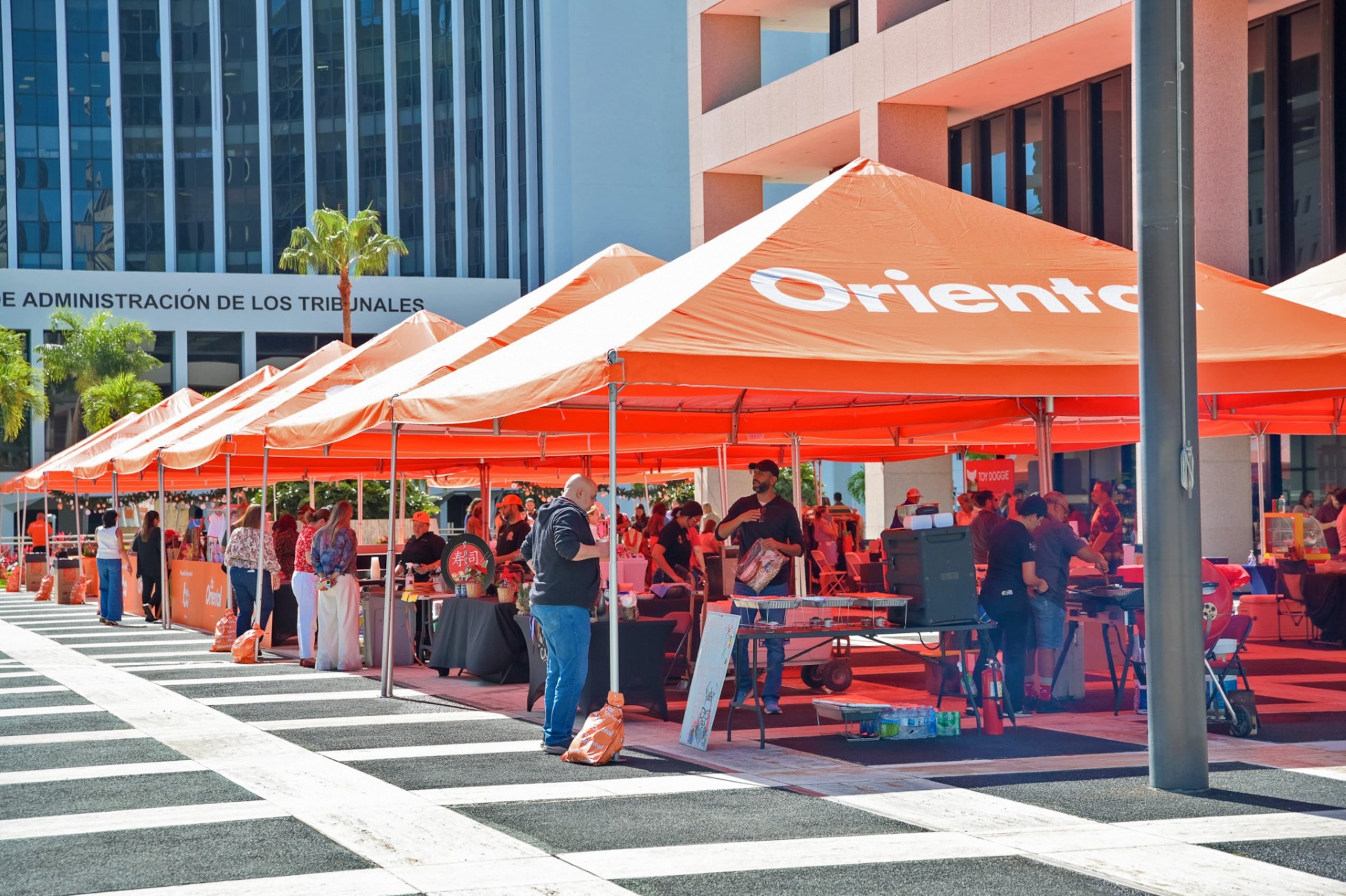 Plazoleta Oriental Center en Hato Rey