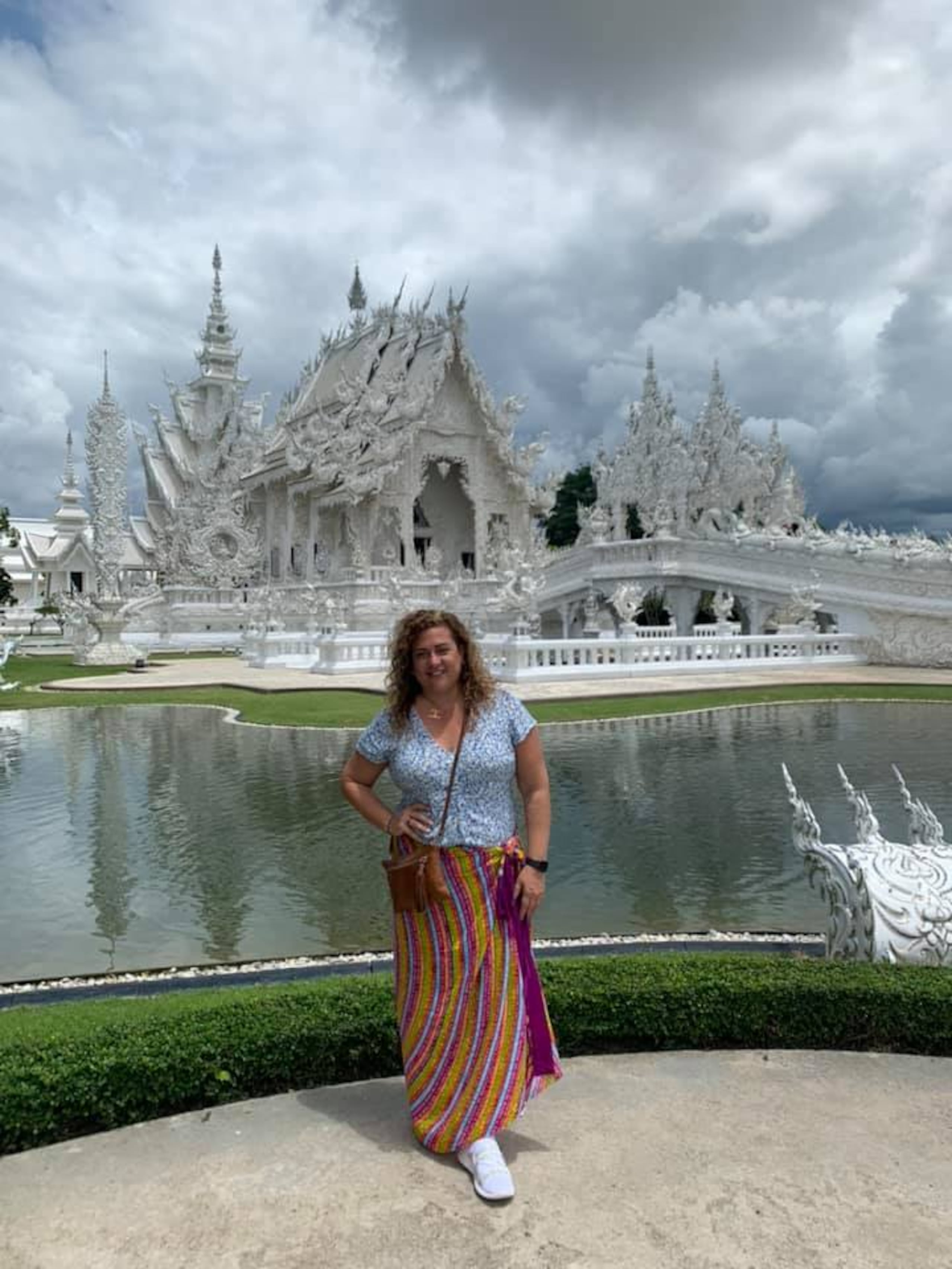 Heida N. Porrata-Doria Morales reside en Tailandia hace 15 años. Vive con su esposo brasileño Gilcimar Pereira Macier. Heida también vivió tres años en Zambia.