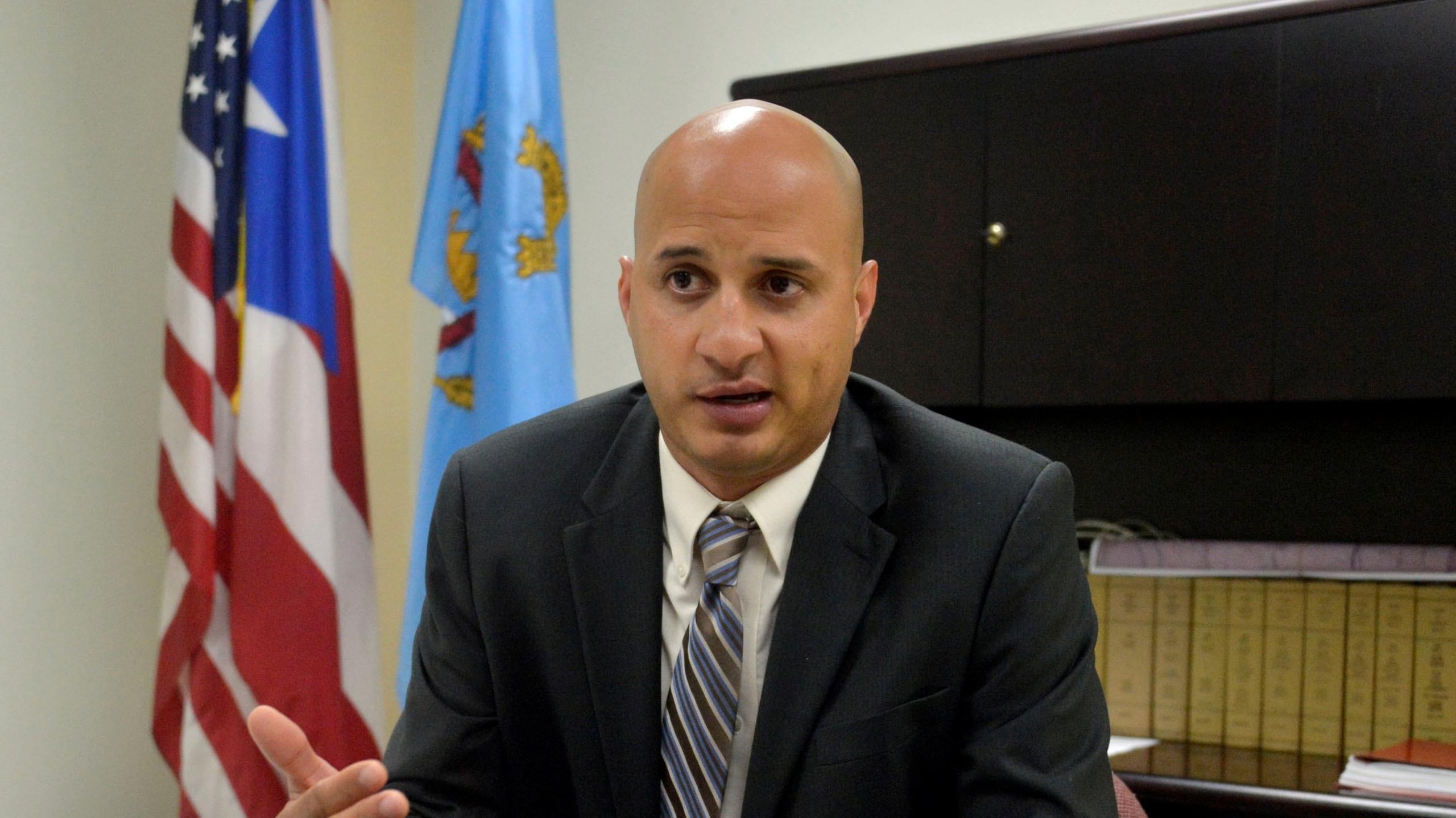 El alcalde de Naguabo, Noé Marcano, anticipó que los municipios no tendrán fondos para pagar por los servicios. (GFR Media)
