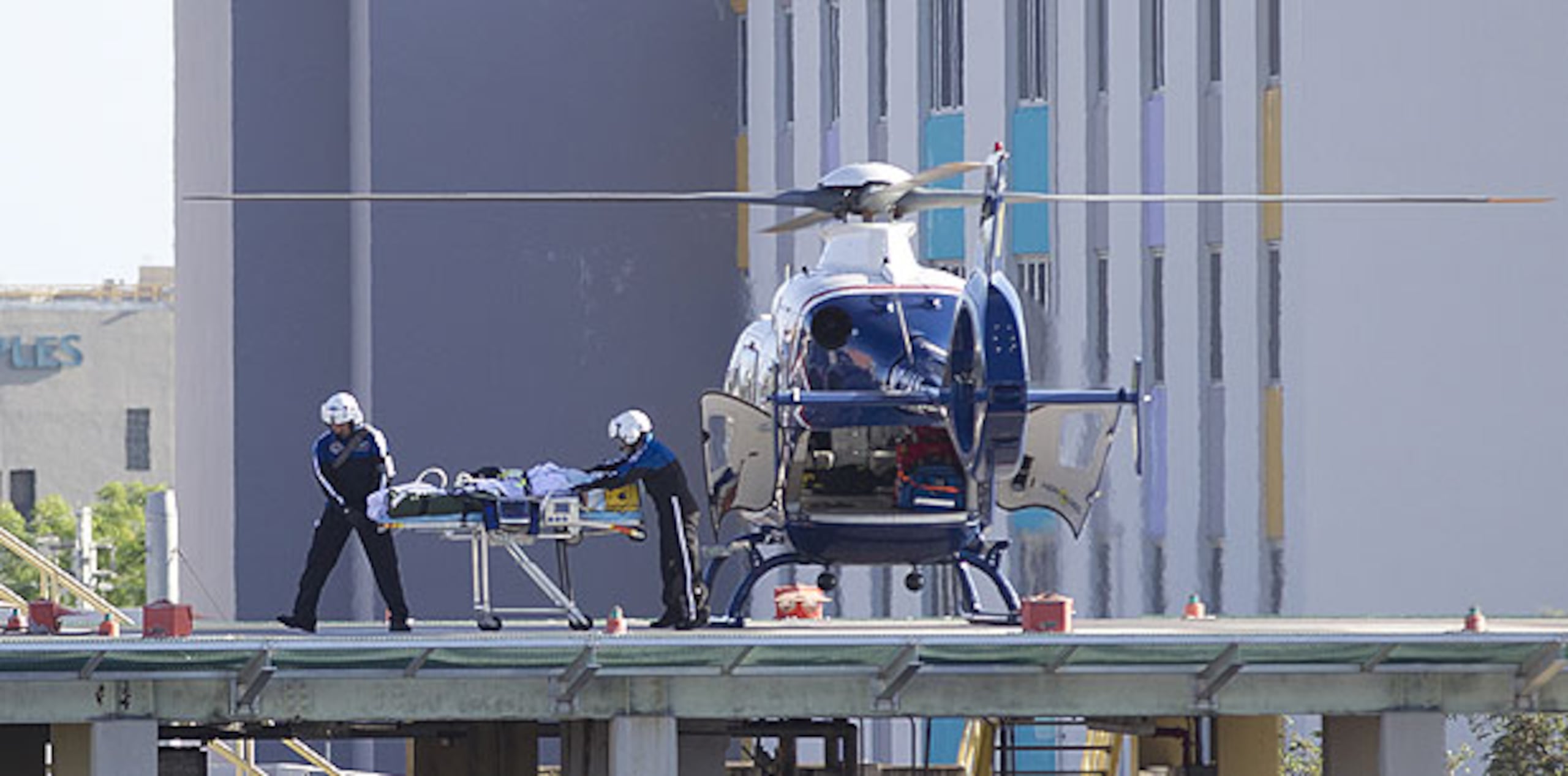 La mujer llegó a eso de las 8:00 a.m. al Centro Médico de Río Piedras en ambulancia aérea. (alex.figueroa@gfrmedia.com)