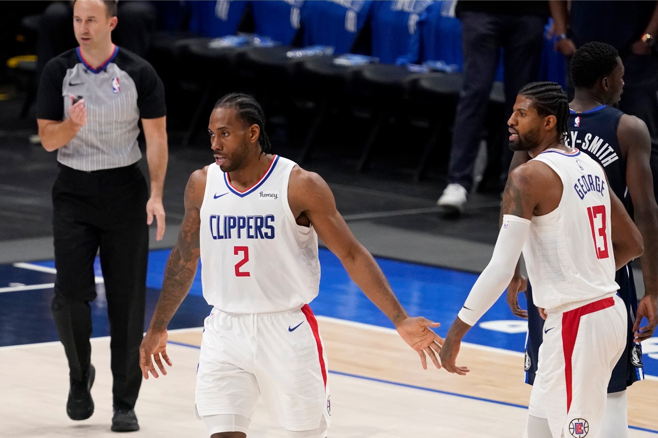 Se suponía que el junte de Kawhi Leonard y Paul George le daría a los Clippers de Los Ángeles un campeonato, pero las lesiones de ambos canasteros han entorpecido los planes.