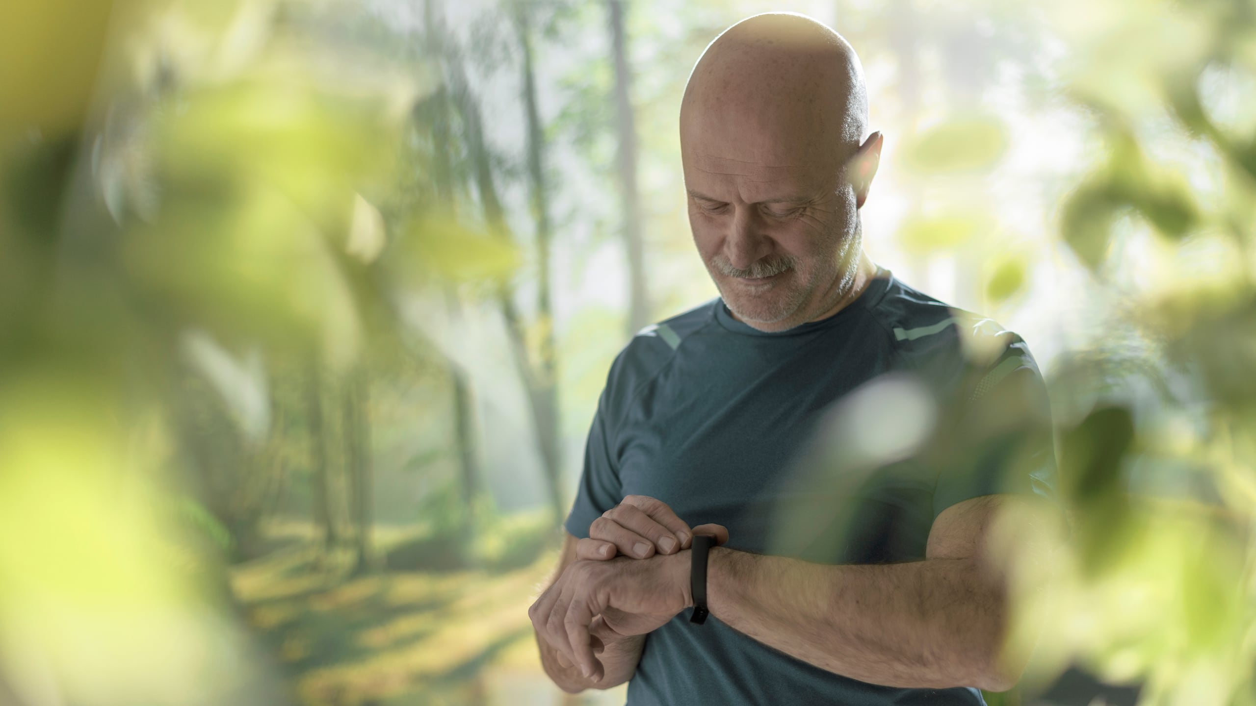 Generalmente, cuando la frecuencia cardíaca aumenta, la presión arterial tiende aumentar, y viceversa.