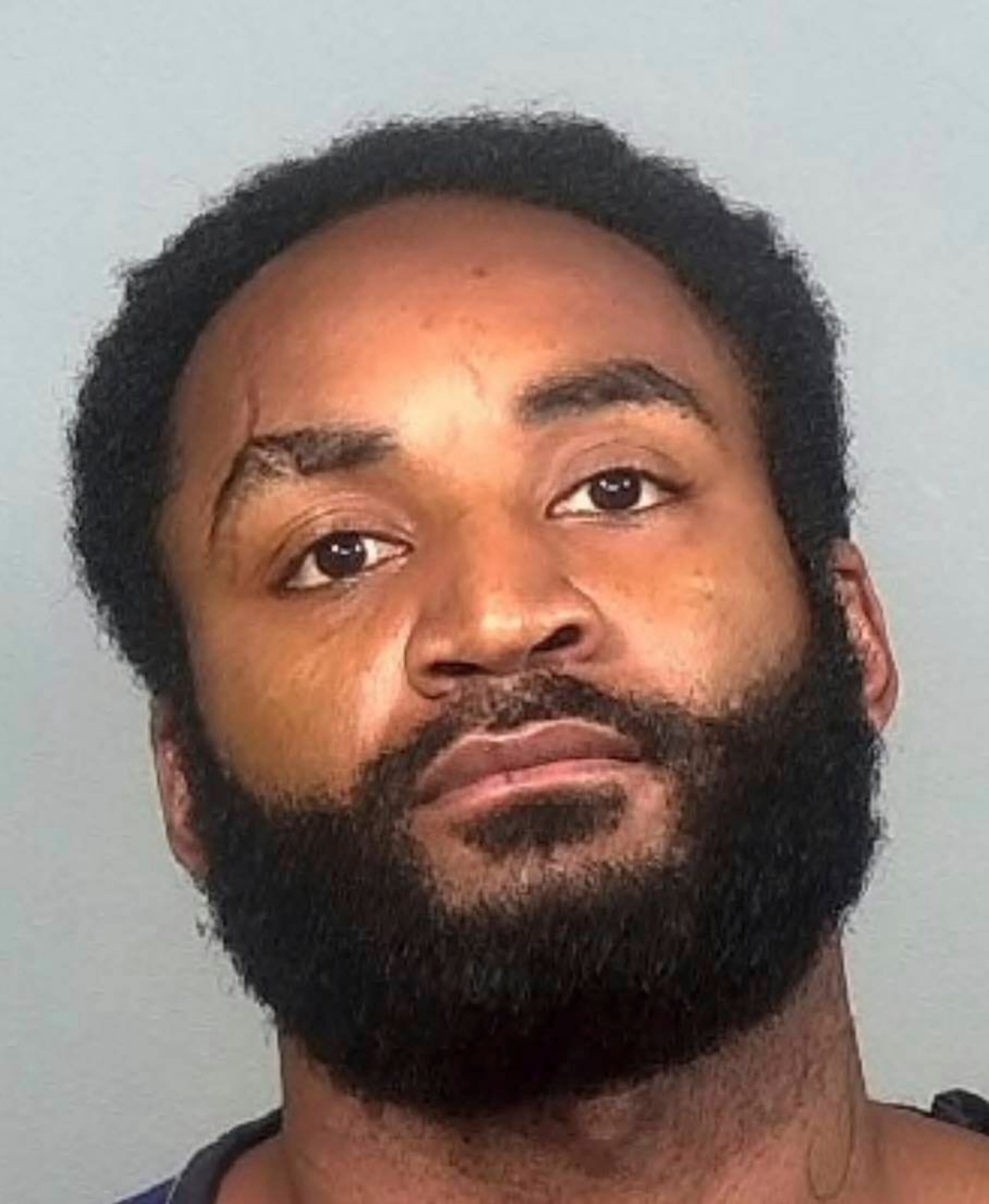 Las autoridades dijeron que todavía no saben que motivó a Bryce a cometer los crímenes.