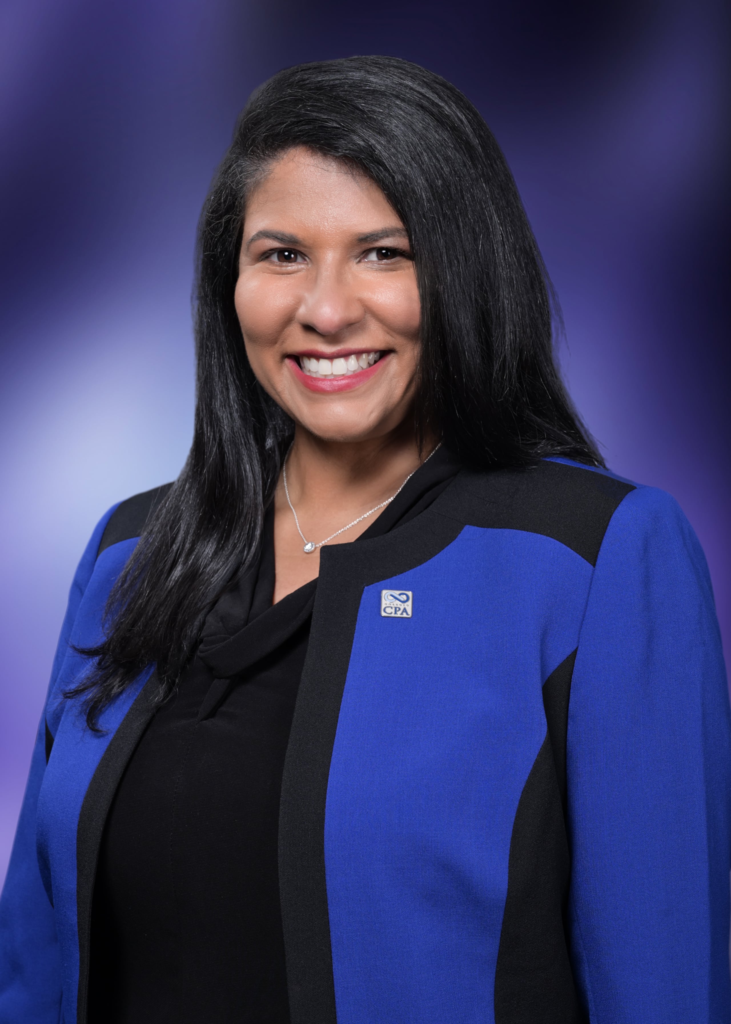 La CPA Aixa González Reyes es la presidenta del Colegio de CPA.