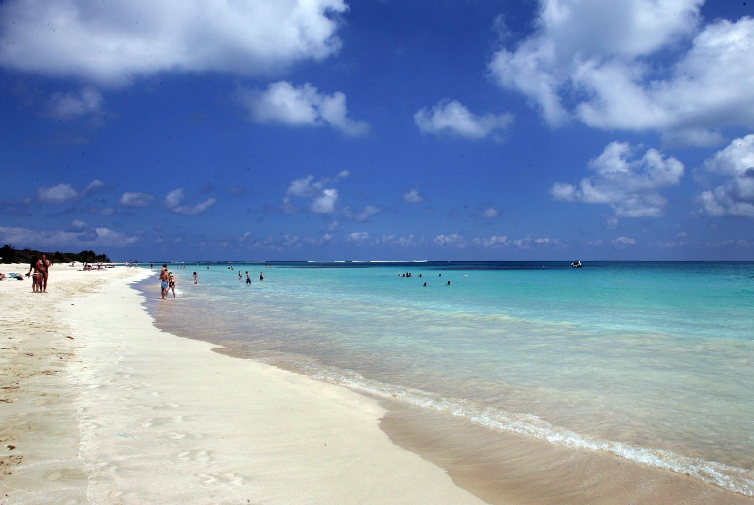 Playa Flamenco, en Culebra (Archivo/GFRMedia)