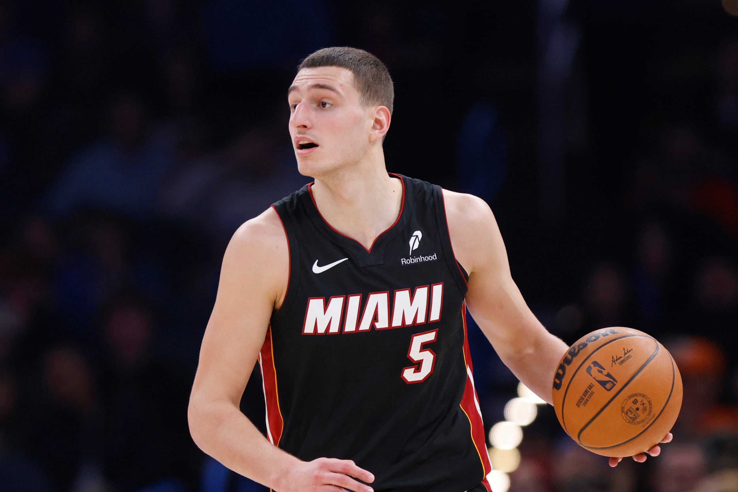 Nikola Jovic, del Heat de Miami.