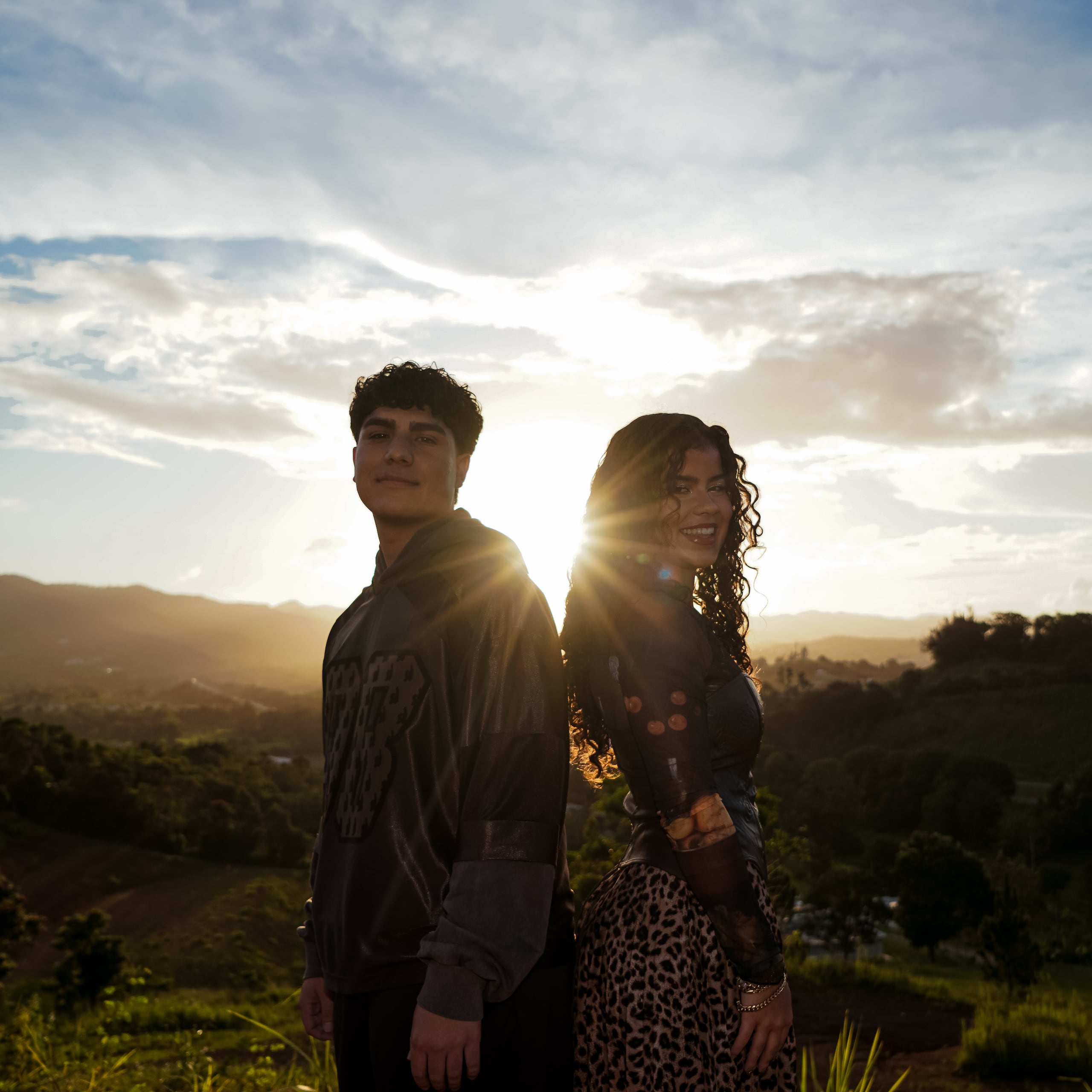 Yele Morera se da a conocer en su nuevo tema junto al también cantautor emergente Caleb Steidel.