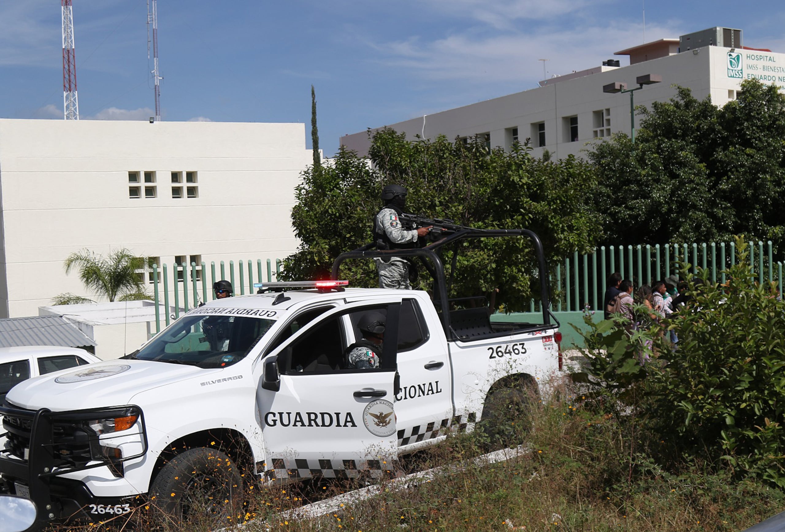 Según reportes, se trató de un ataque directo contra los comunicadores porque regresaban de cubrir un hecho delictivo y estaban identificados como prensa.