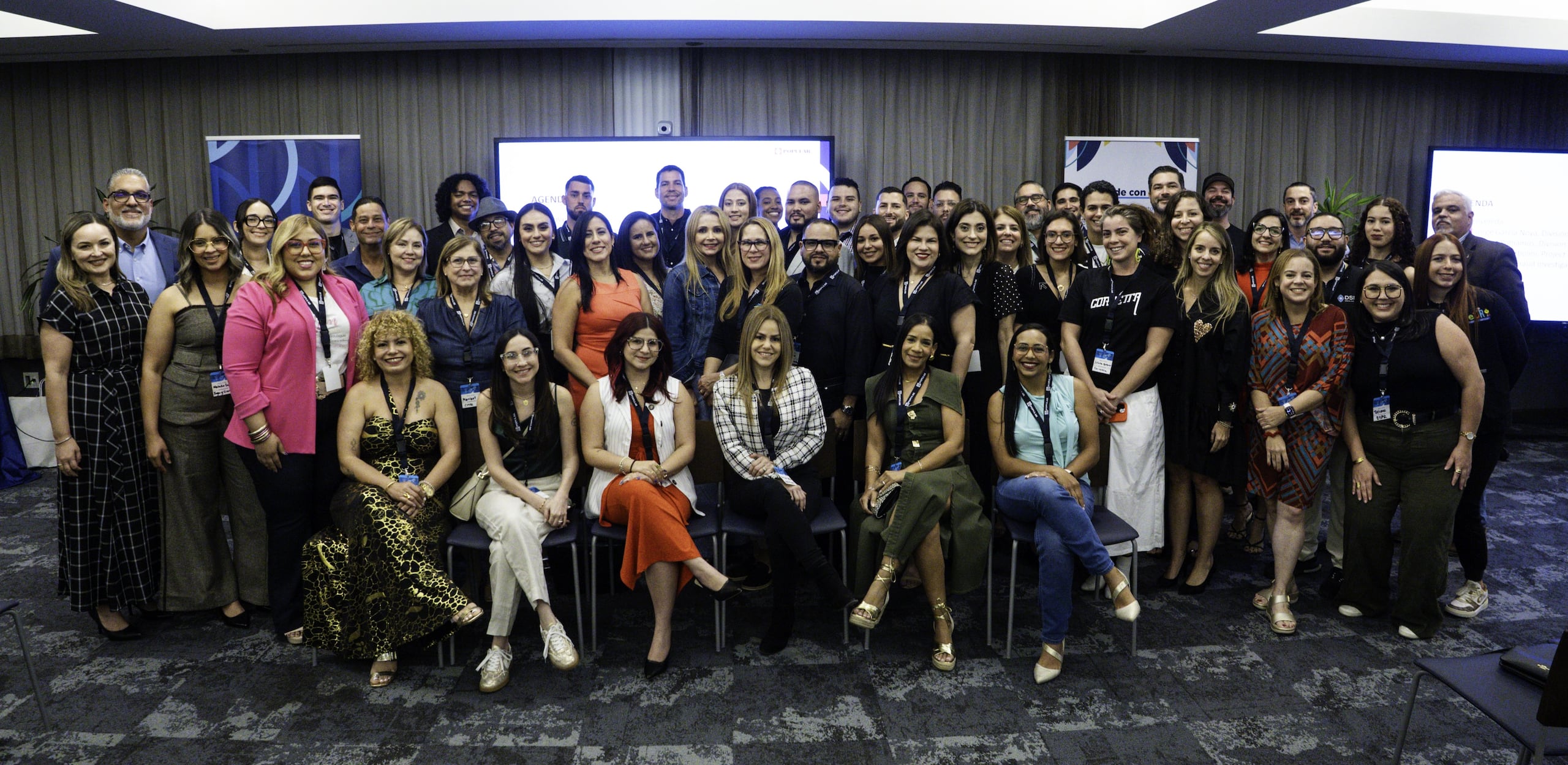 Participantes de los programas StartUp Popular y ScaleUp Popular durante la edición más reciente del evento de networking de Emprende con Popular.