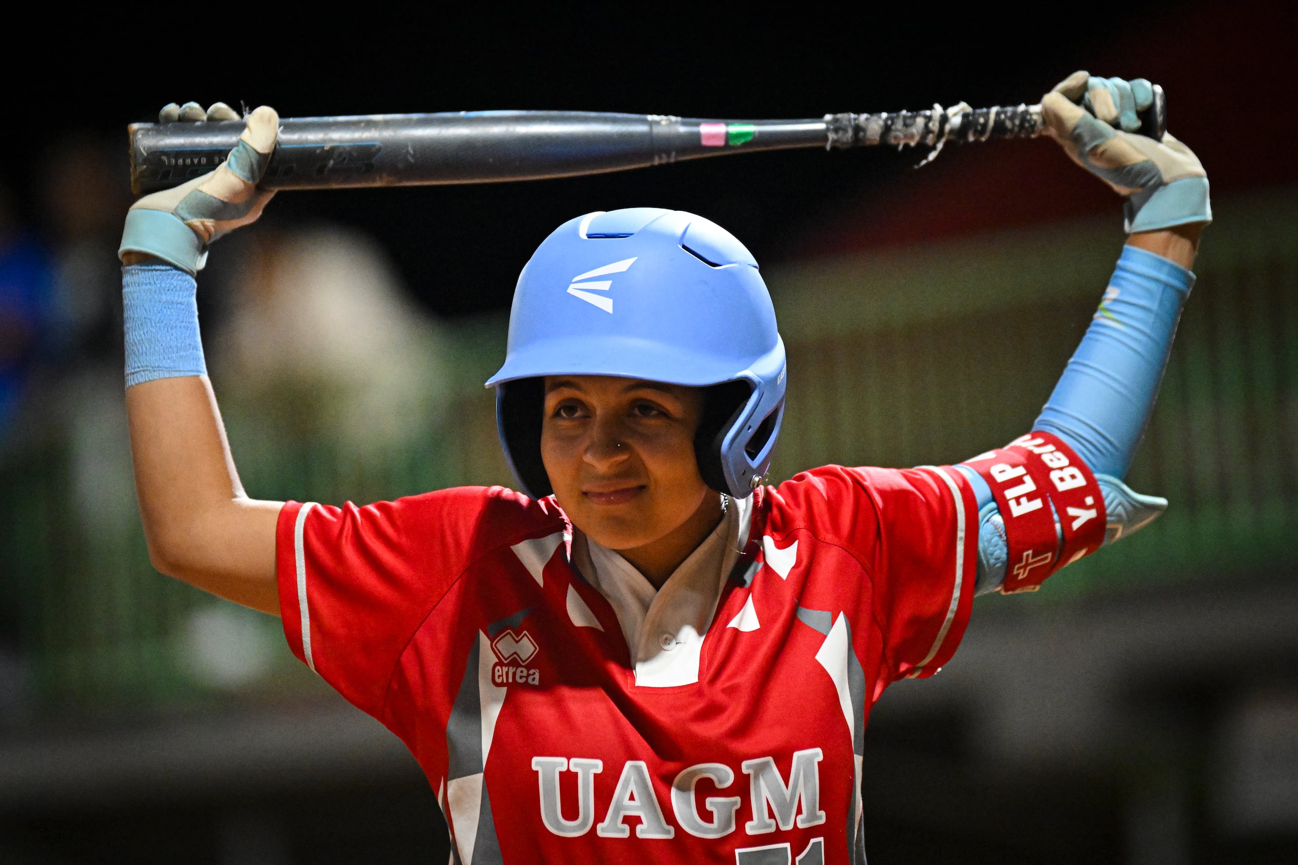 Las Taínas de la Universidad Ana G. Méndez están en carrera por el campeonato del sóftbol femenino, el que coronará este año un nuevo campeón.