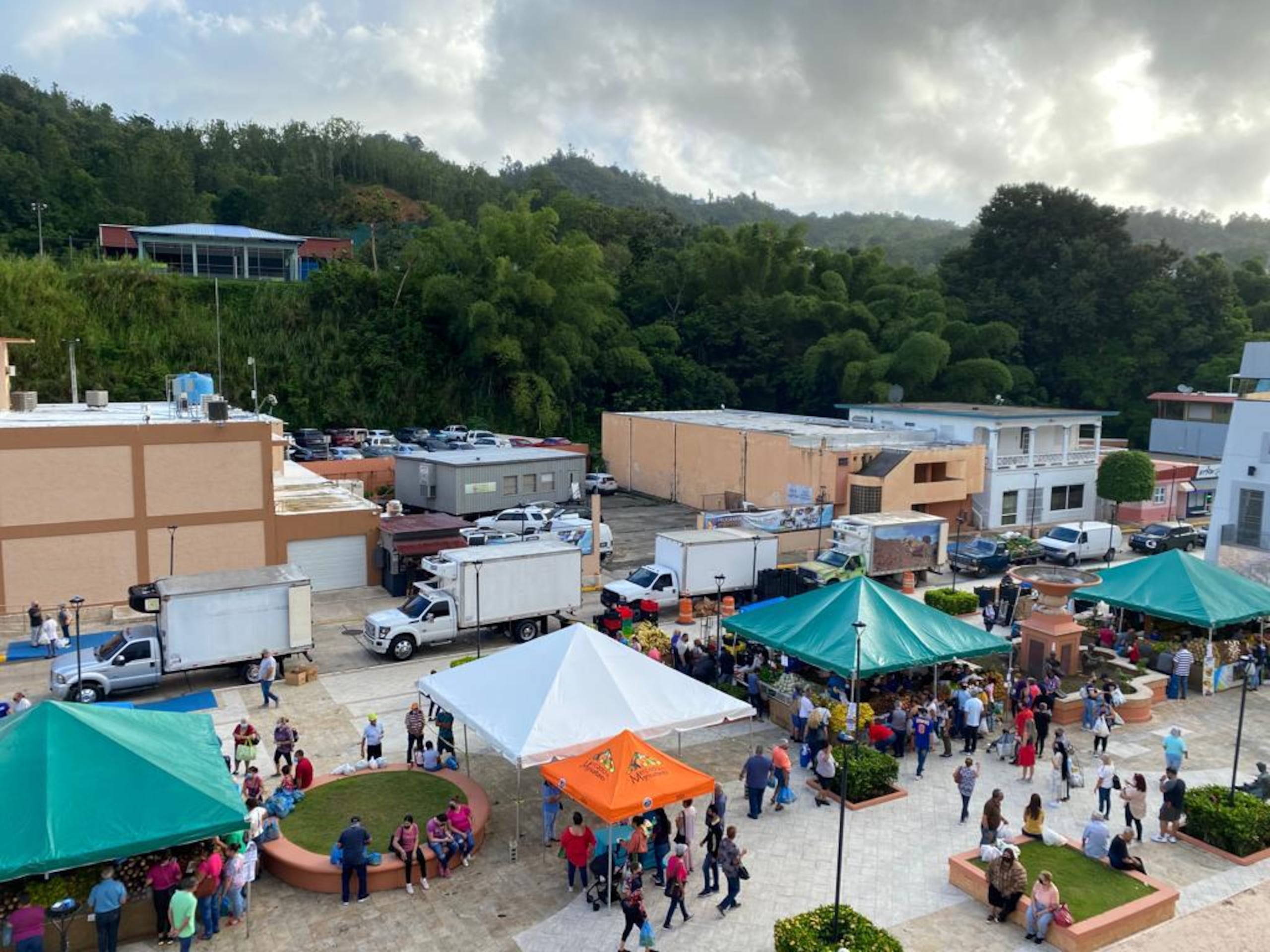 La actividad se llevará a cabo en el estacionamiento municipal, en horario de 7:00 de la mañana a 1:00 de la tarde.