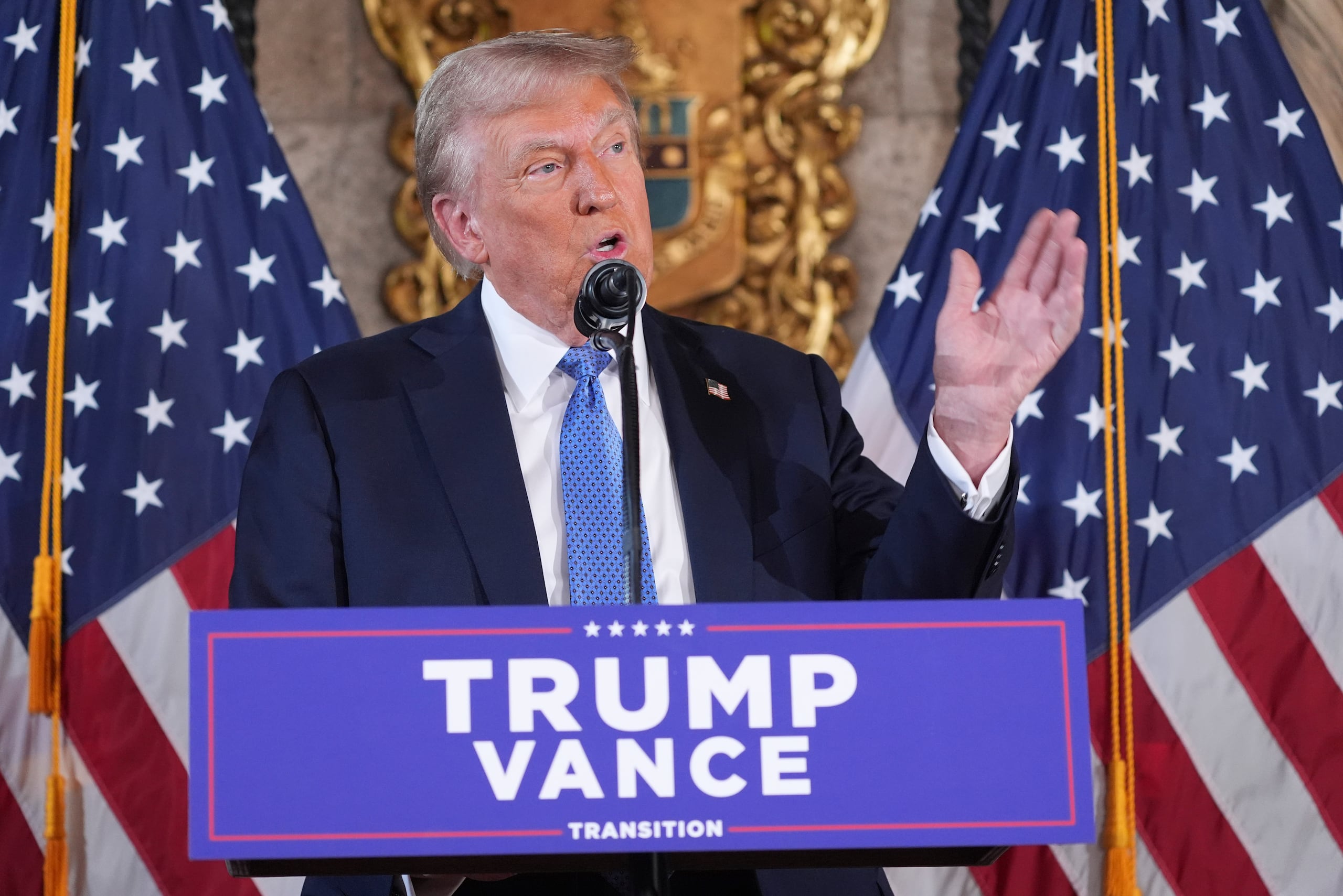 El presidente electo Donald Trump hizo el anuncio durante una conferencia de prensa en Mar-a-Lago, el lunes 16 de diciembre de 2024, en Palm Beach, Florida. (AP foto/Evan Vucci)