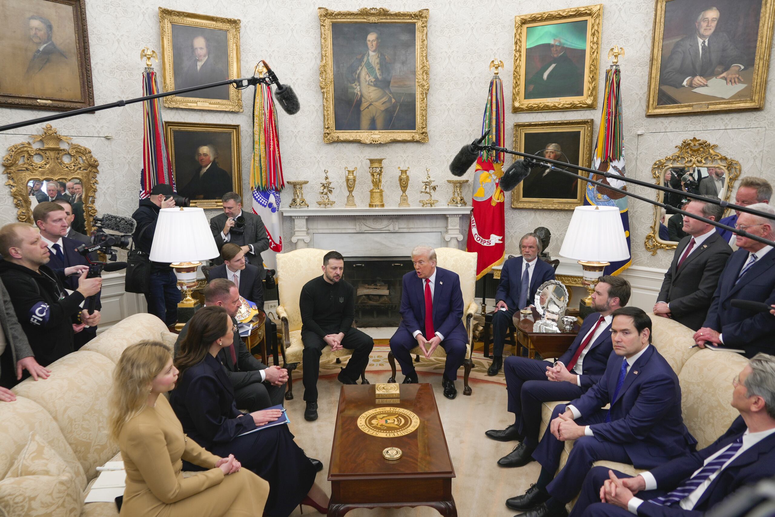 Fue la primera reunión entre las dos partes desde la explosión de la Oficina Oval entre Trump y Zelenskyy el mes pasado.