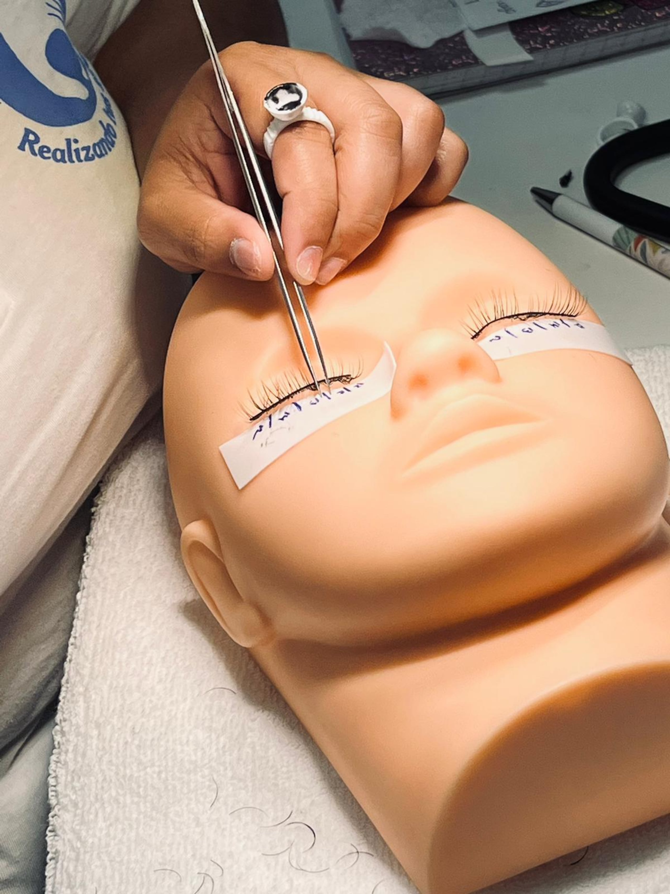 El Politécnico Amigó también está a la vanguardia en el campo de la belleza.