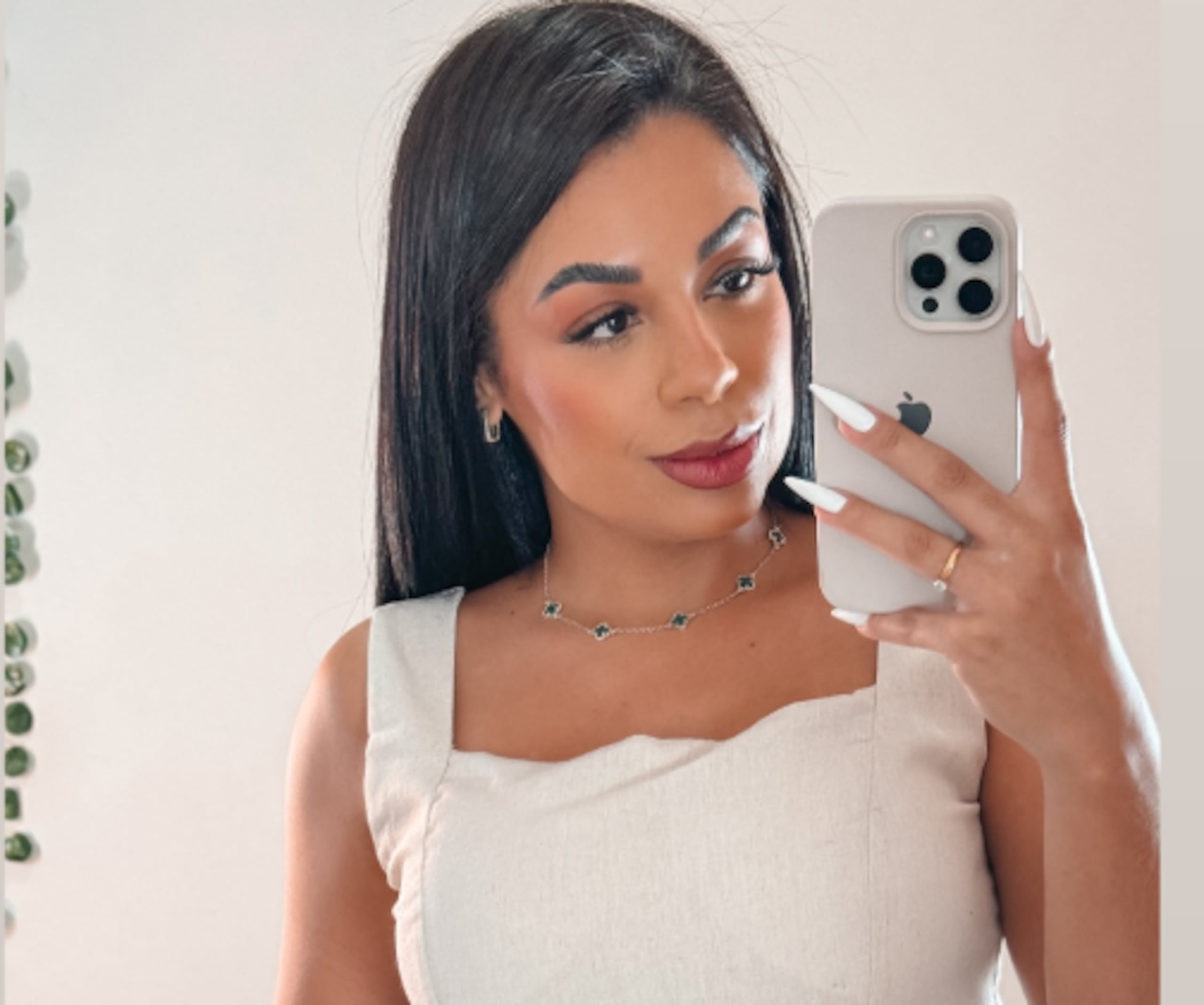 Influencer Jennifer Soares Martins