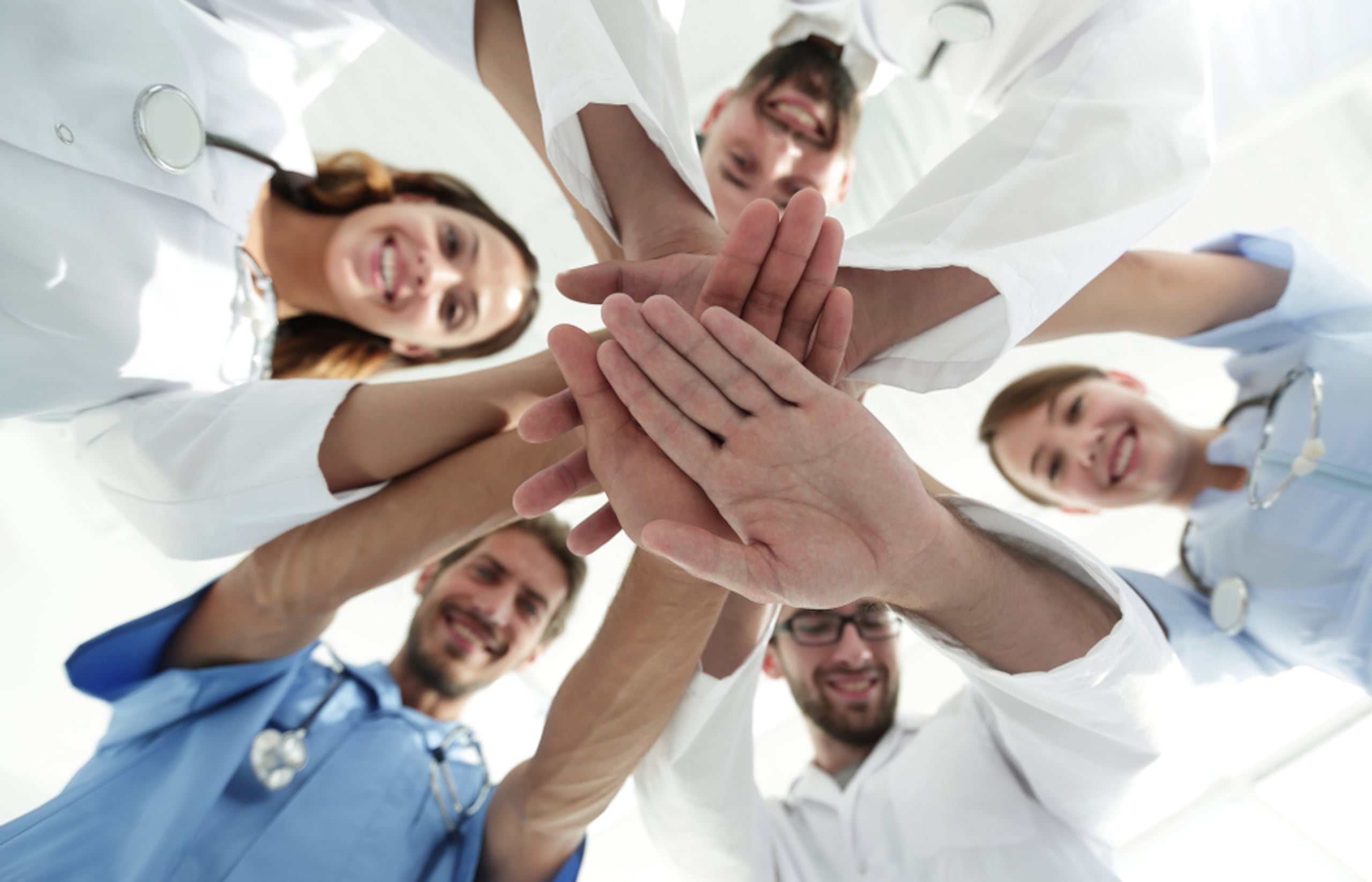 La convención anual y gala tiene previsto contar con más de 125 exhibidores y unos 900 asistentes, incluyendo profesionales de la salud y personas afines a la industria.