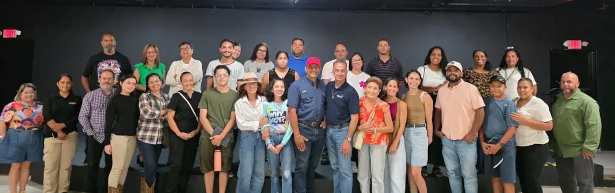 El programa comenzó con la participación de más de 30 vegalteños.