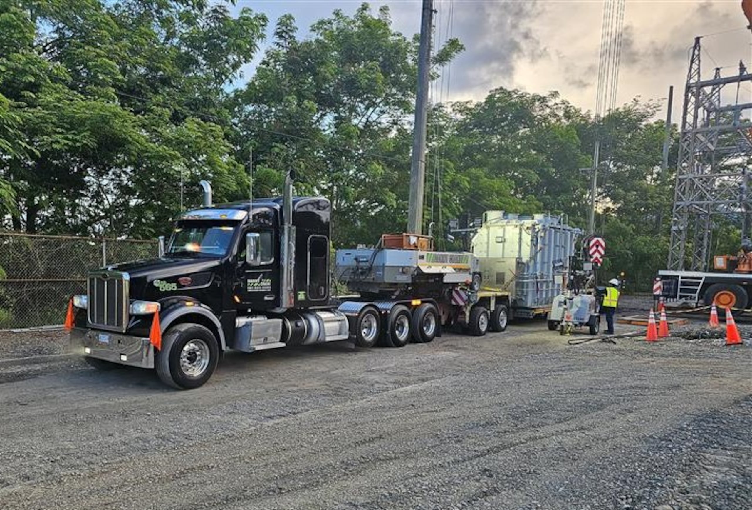 LUMA sostuvo que este transformador permitirá que clientes de los municipios de Aibonito, Coamo y Santa Isabel tengan mayor redundancia en el servicio eléctrico.