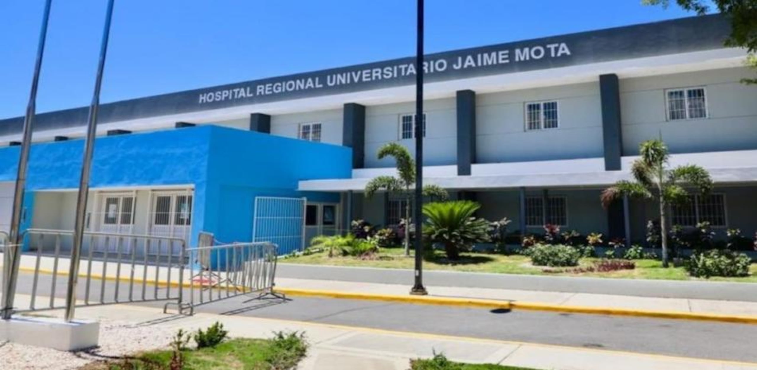 Estas nuevas defunciones se suman a más de diez ocurridas en los últimos 20 días en este municipio, además, hay otros pacientes con los mismos síntomas ingresados en el Hospital Regional Docente Universitario Jaime Mota.
