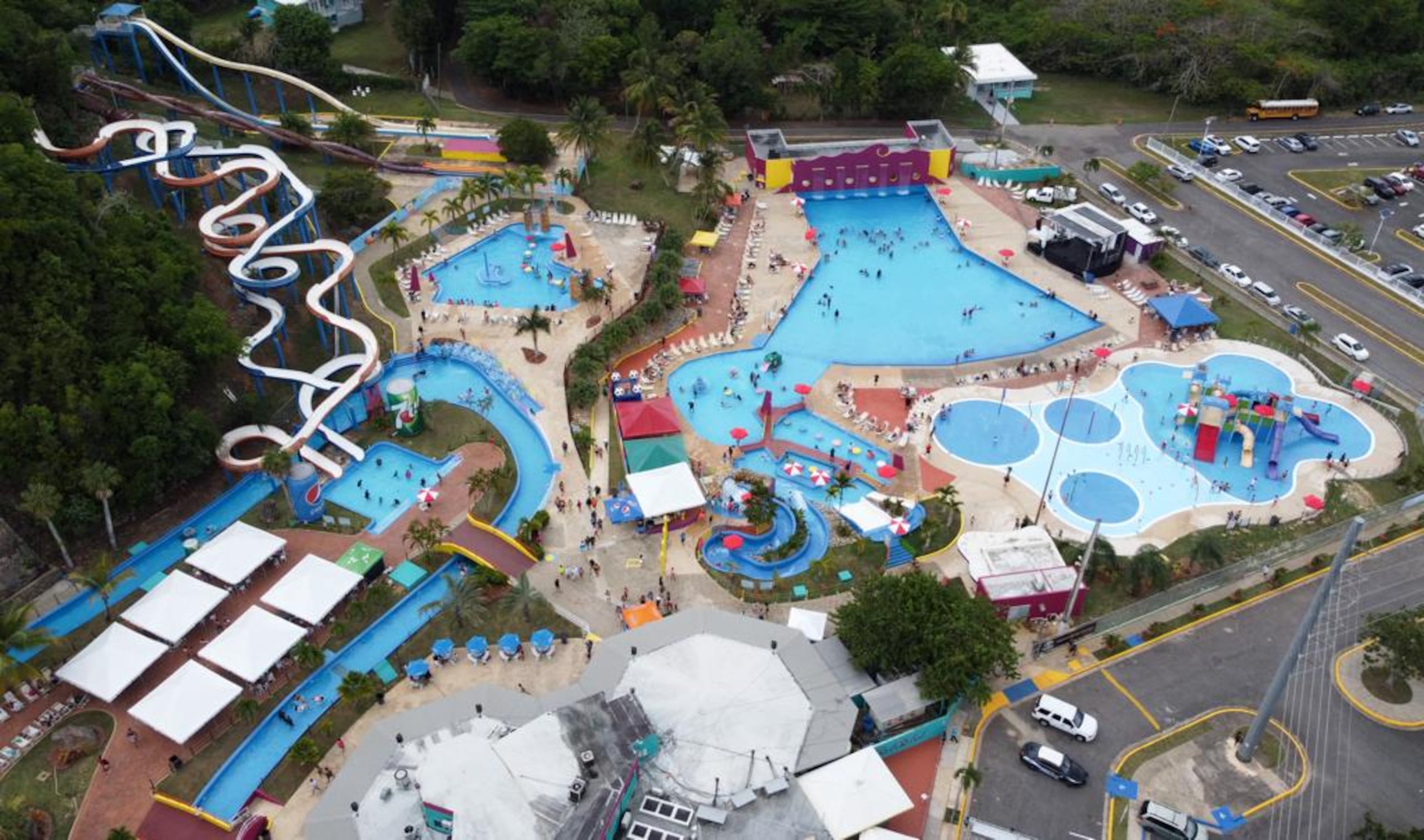 Vista aérea al parque acuático Las Cascadas.